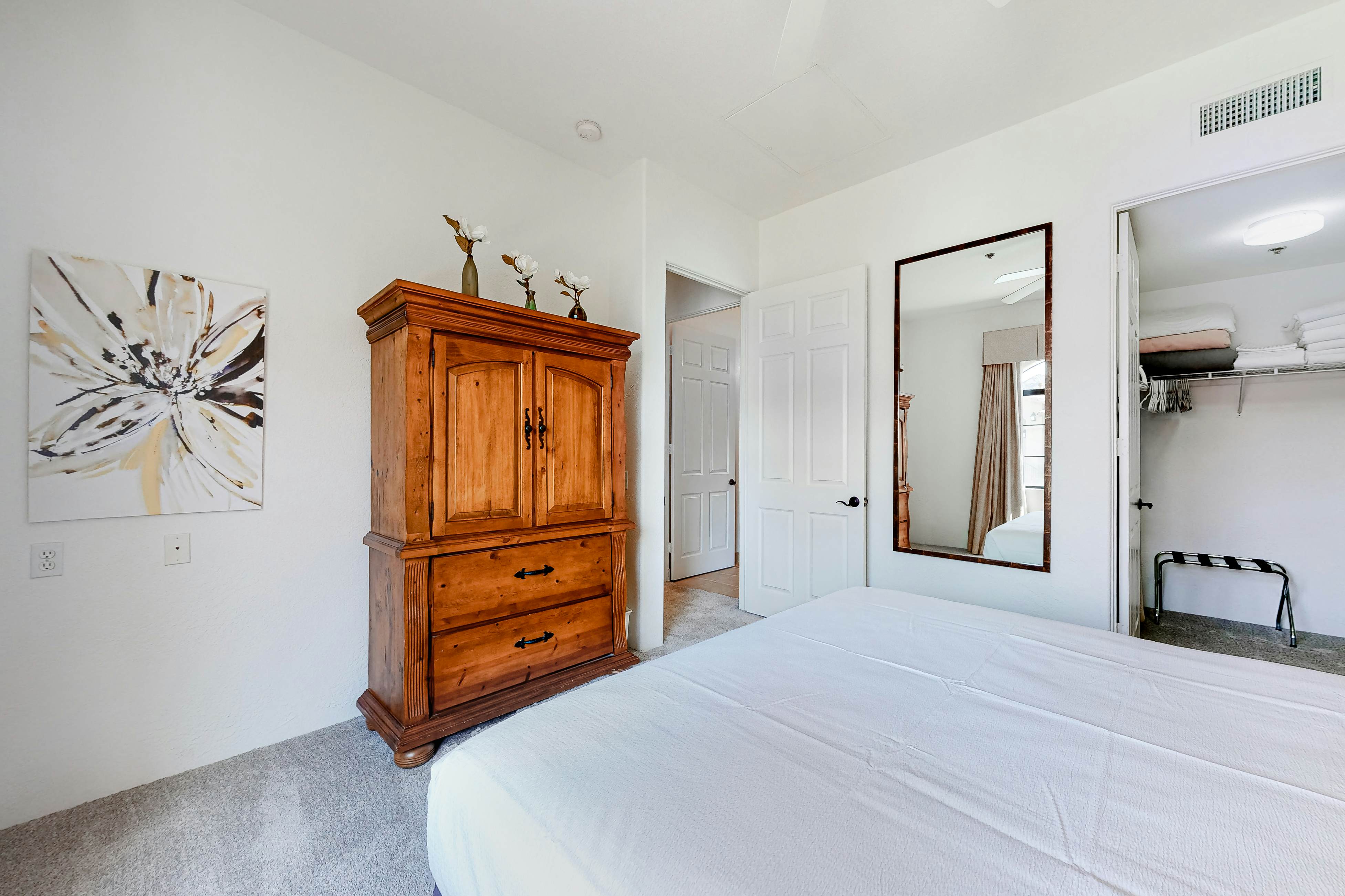 Sunny Days Retreat-260042