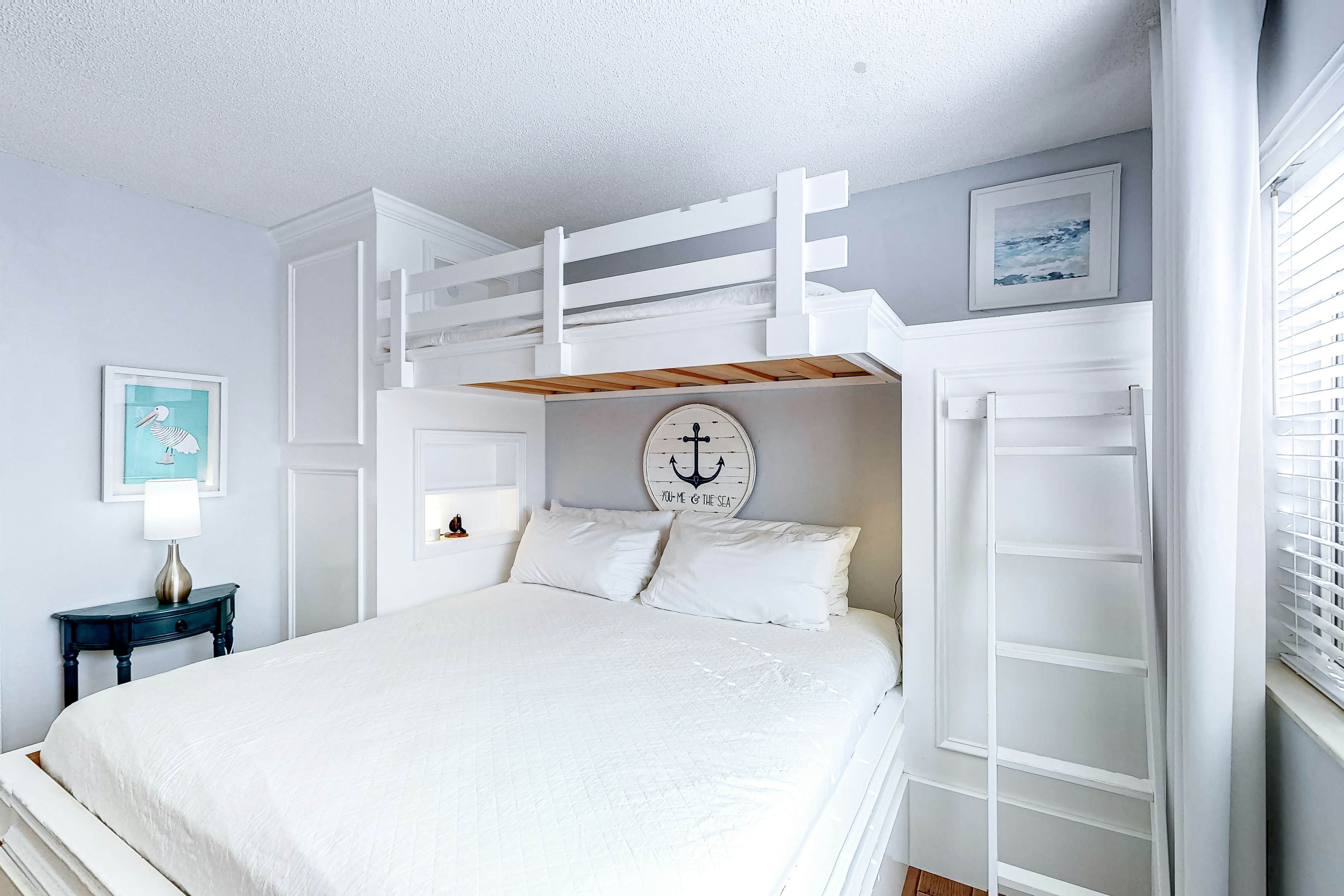 Tivoli by the Sea #5235