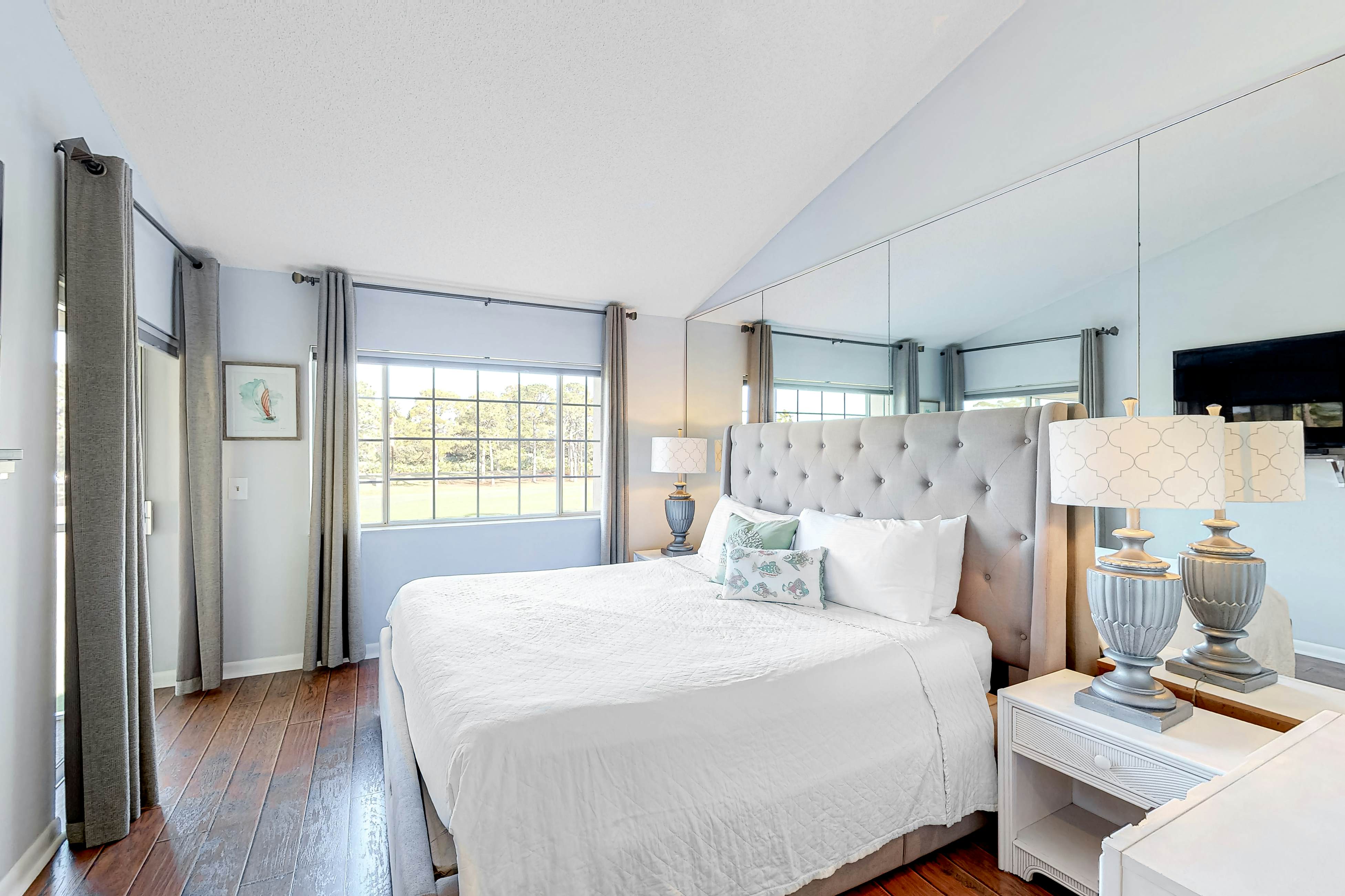 Tivoli by the Sea #5235