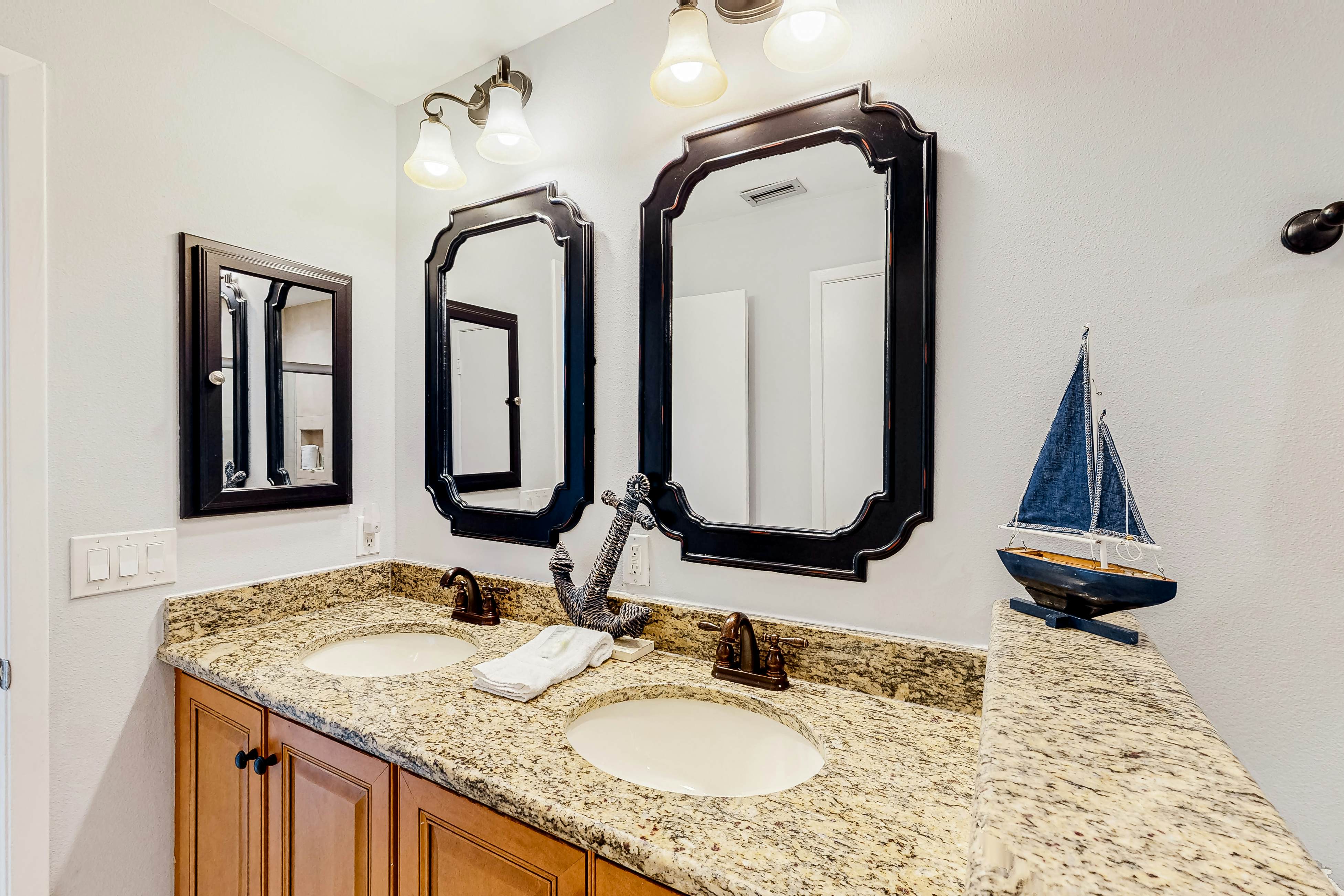 Tivoli by the Sea #5235