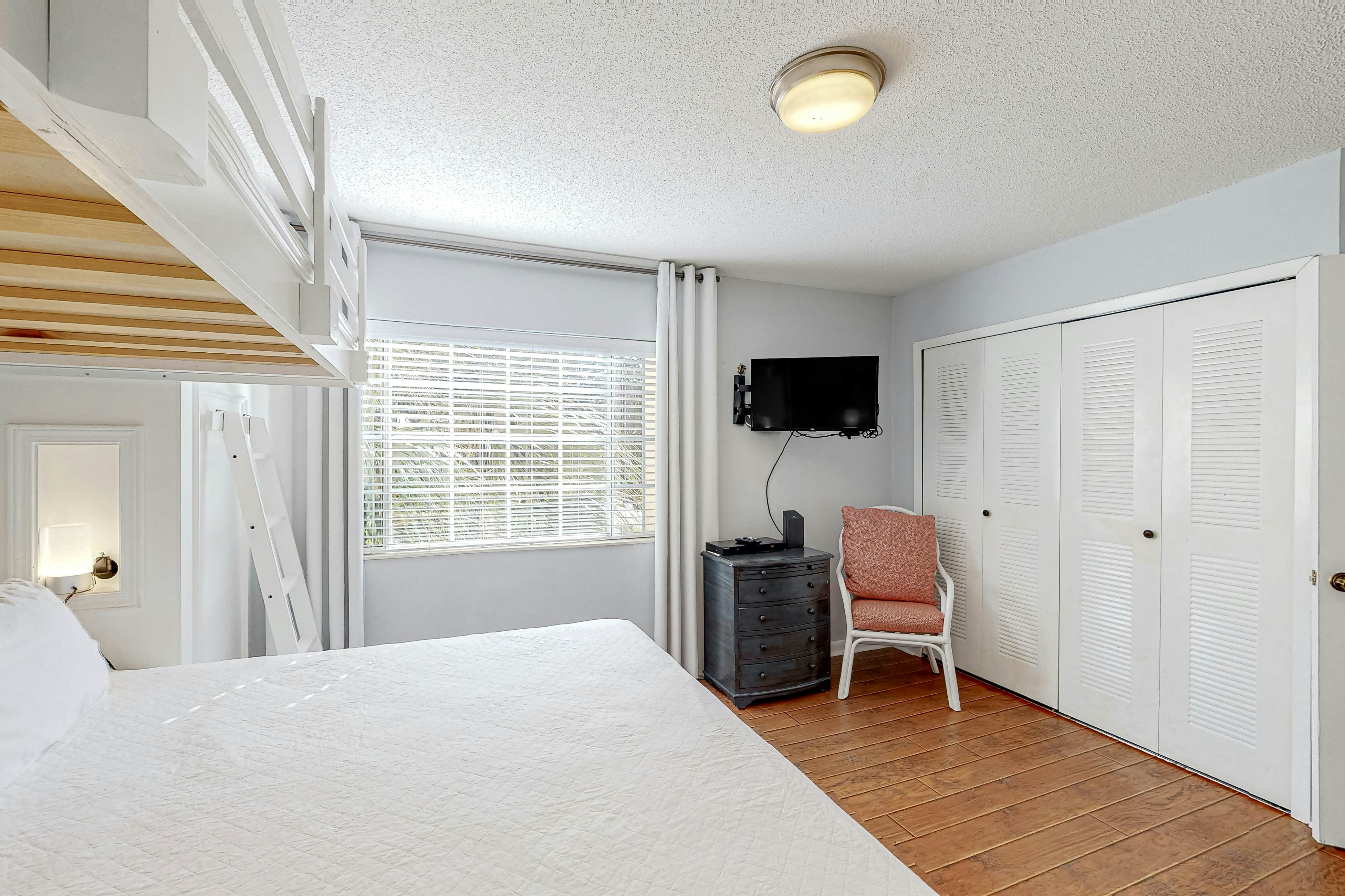 Tivoli by the Sea #5235