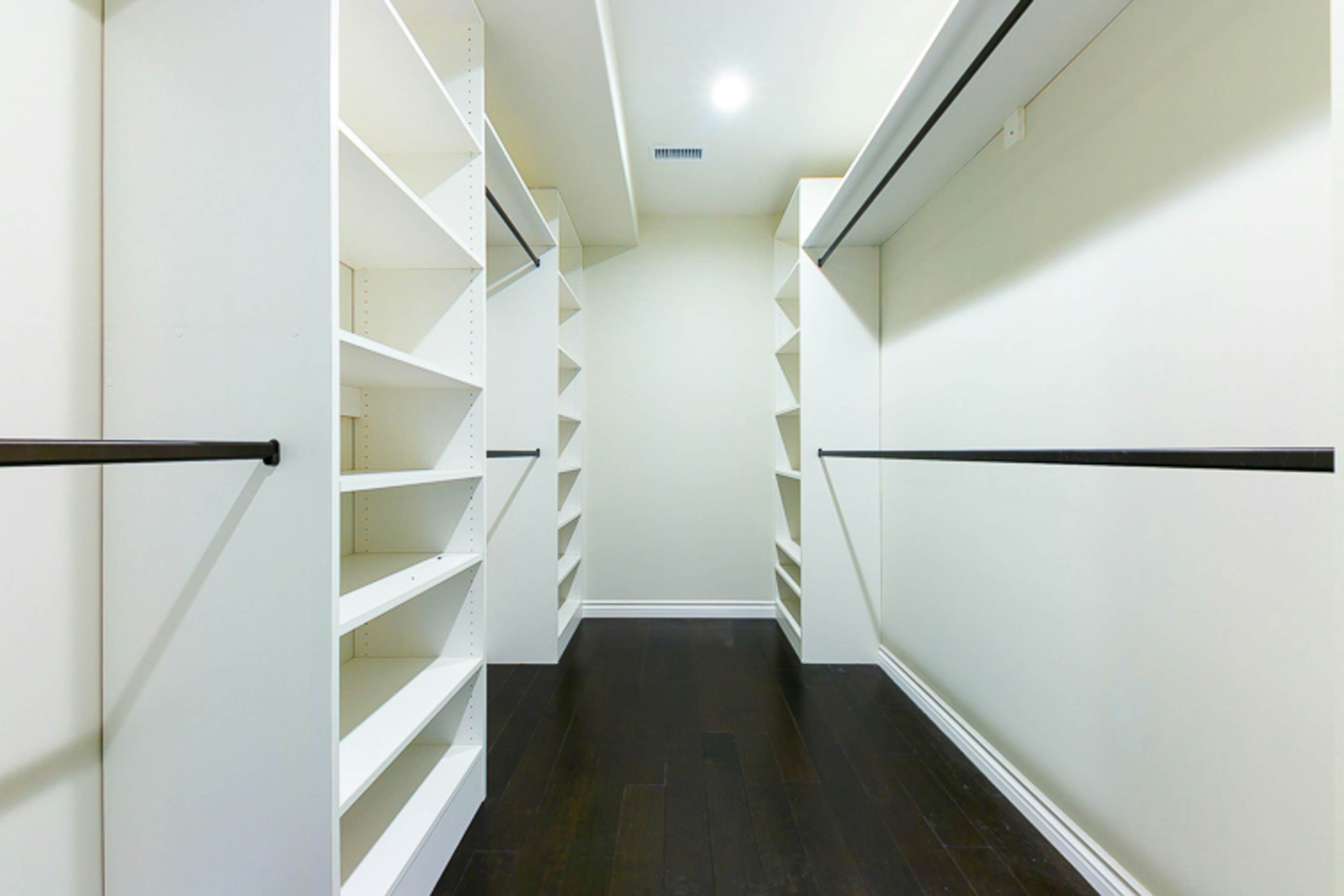 Spacious Balboa Beauty