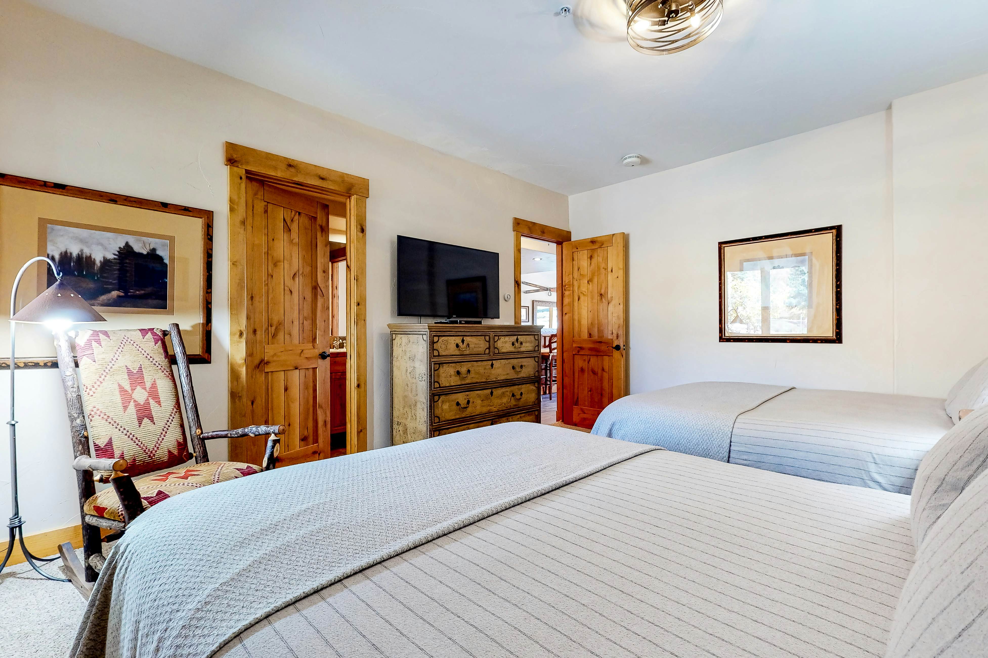 Antlers 122 4 BD Steamboat Springs, CO Vacation Rental Vacasa