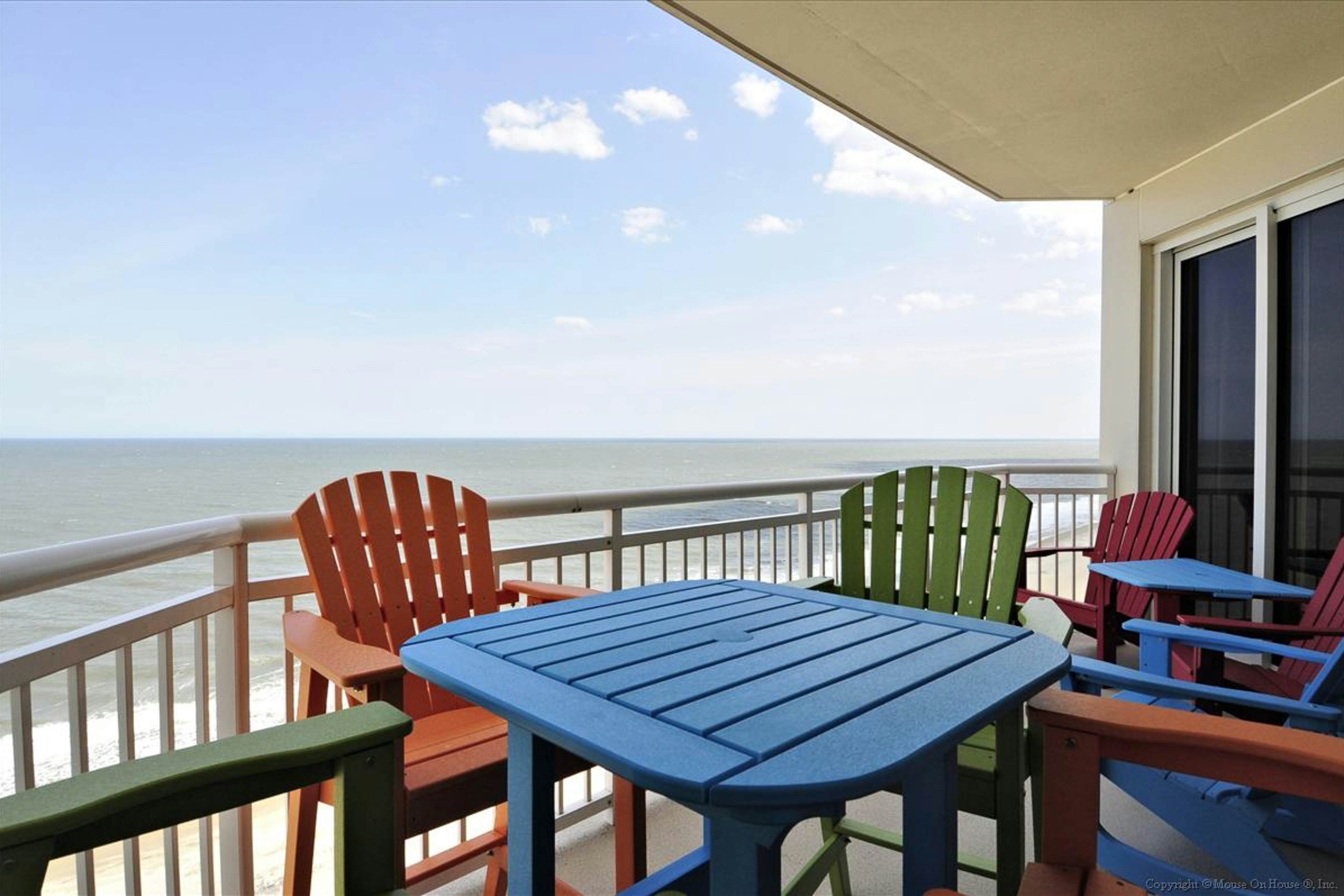 Gateway Grand Vacation Rentals, Condos Vacasa