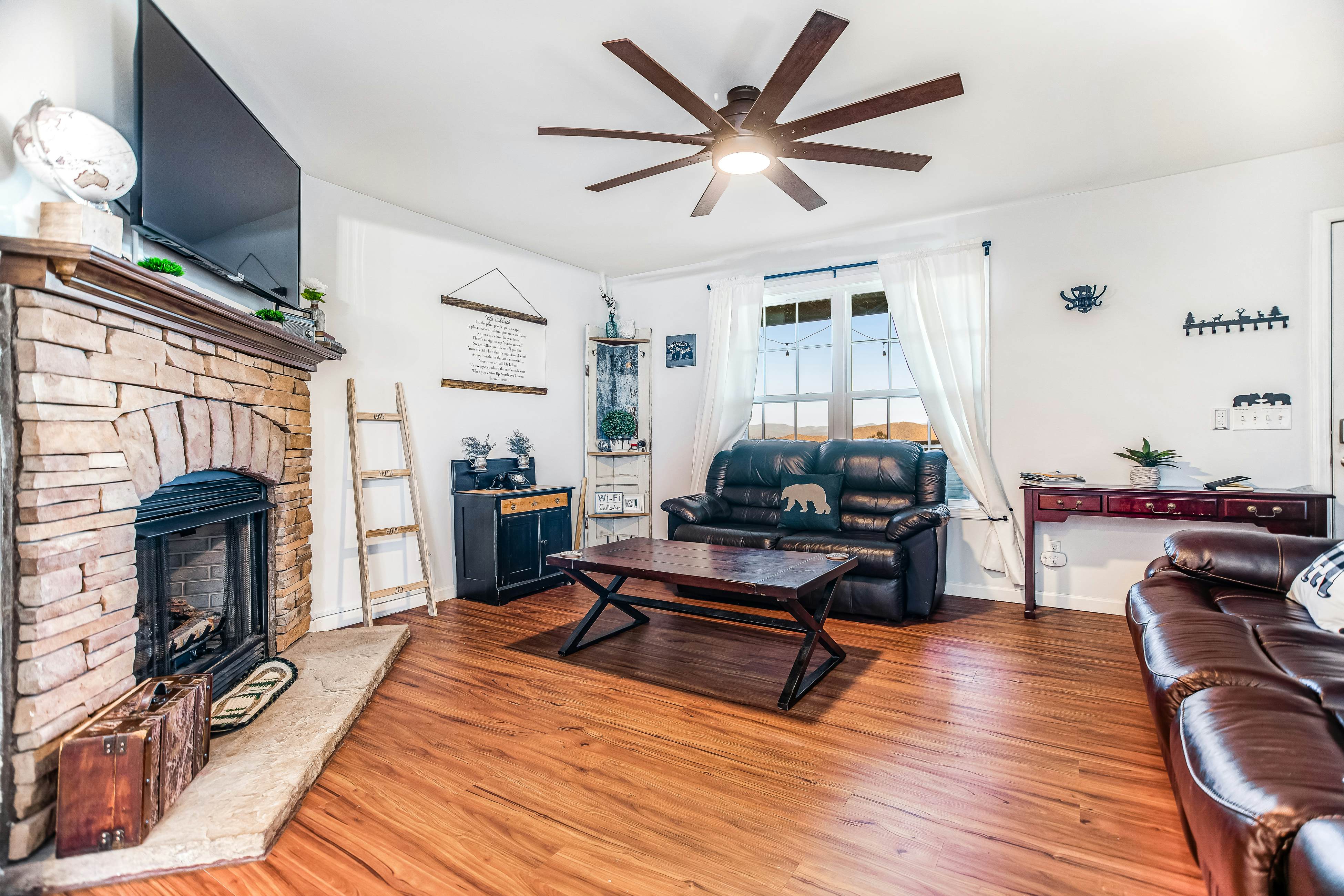 Twin Bear Cabin 3 BD Cullowhee, NC Vacation Rental Vacasa