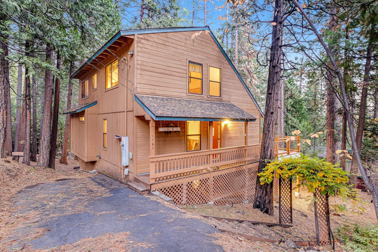 Worth The Waite 3 BD Arnold, CA Vacation Rental Vacasa