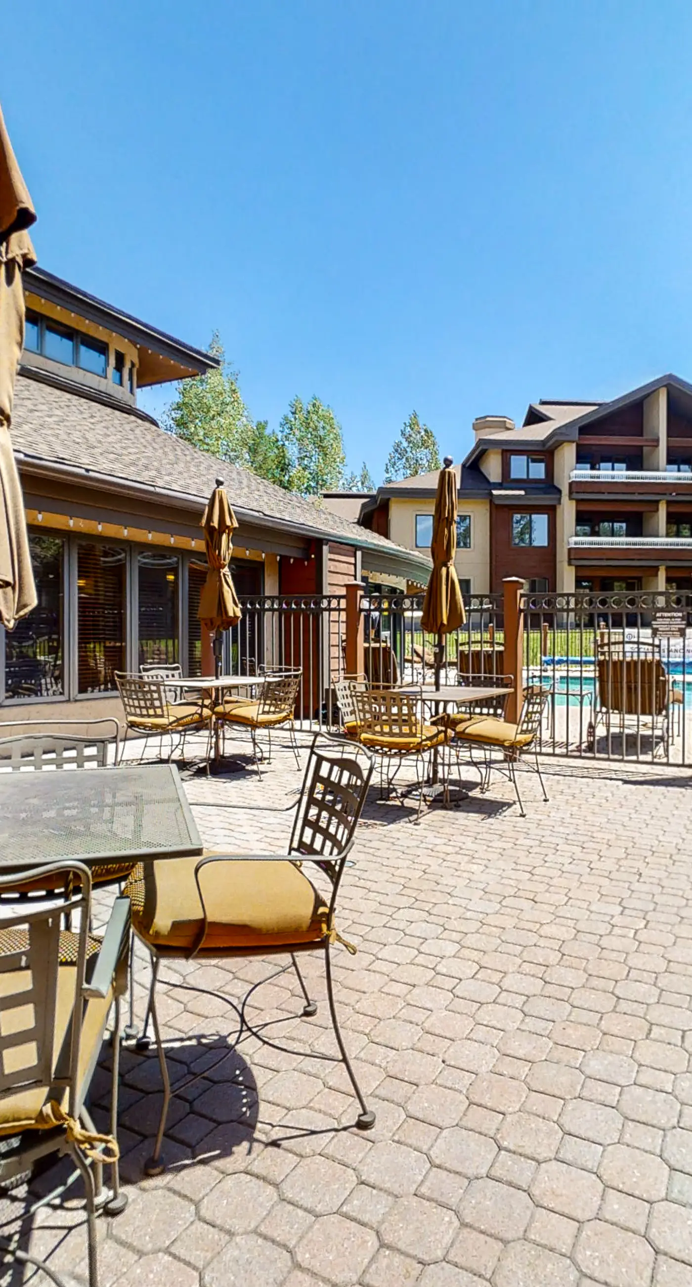 Trappeurs Lodge 1206