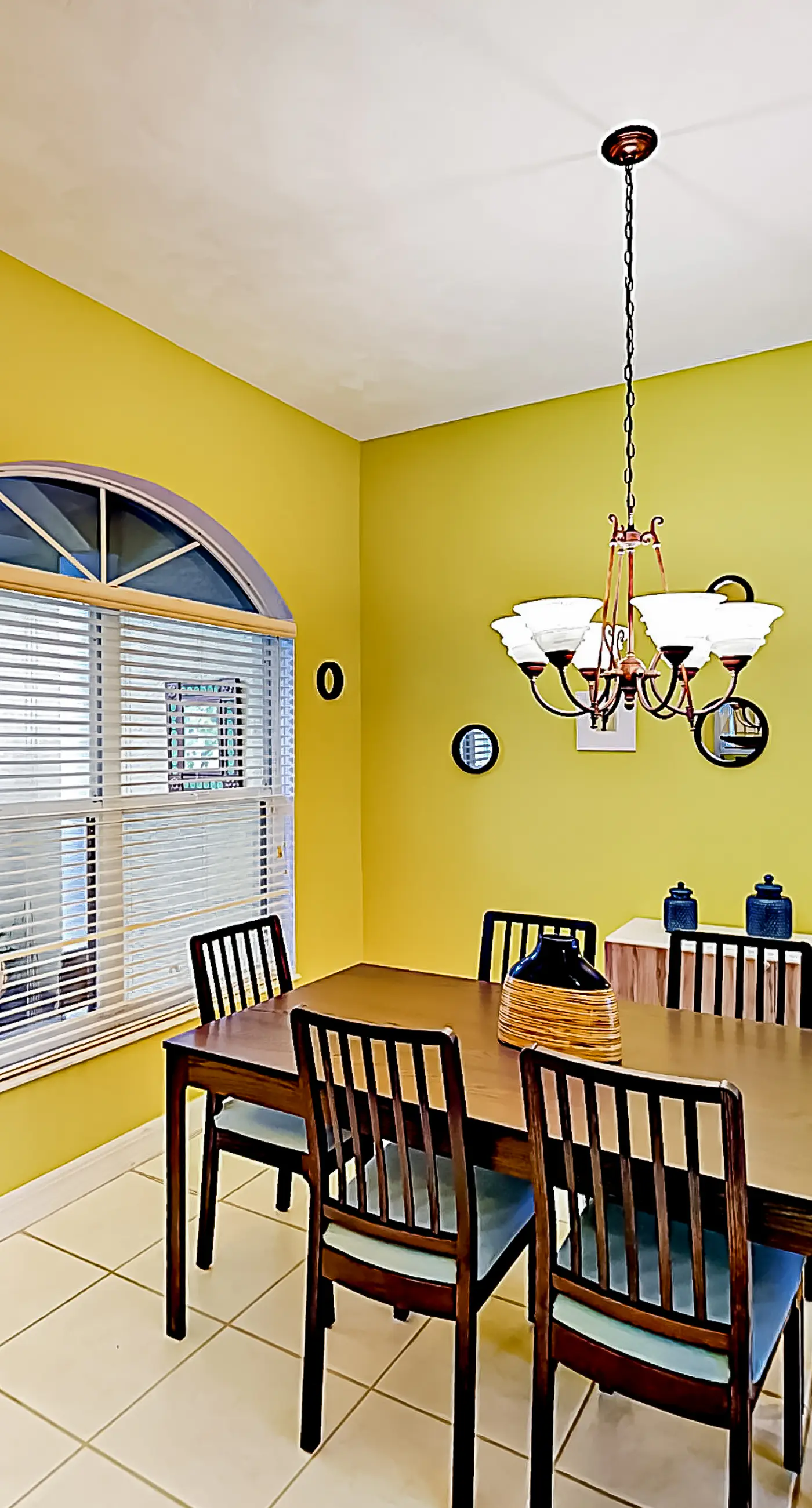 Palm Paradise Escape