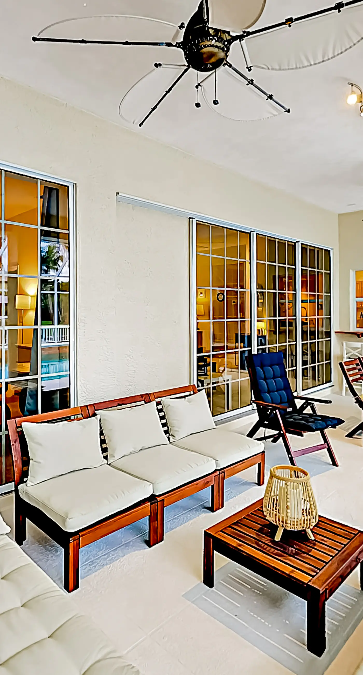 Palm Paradise Escape