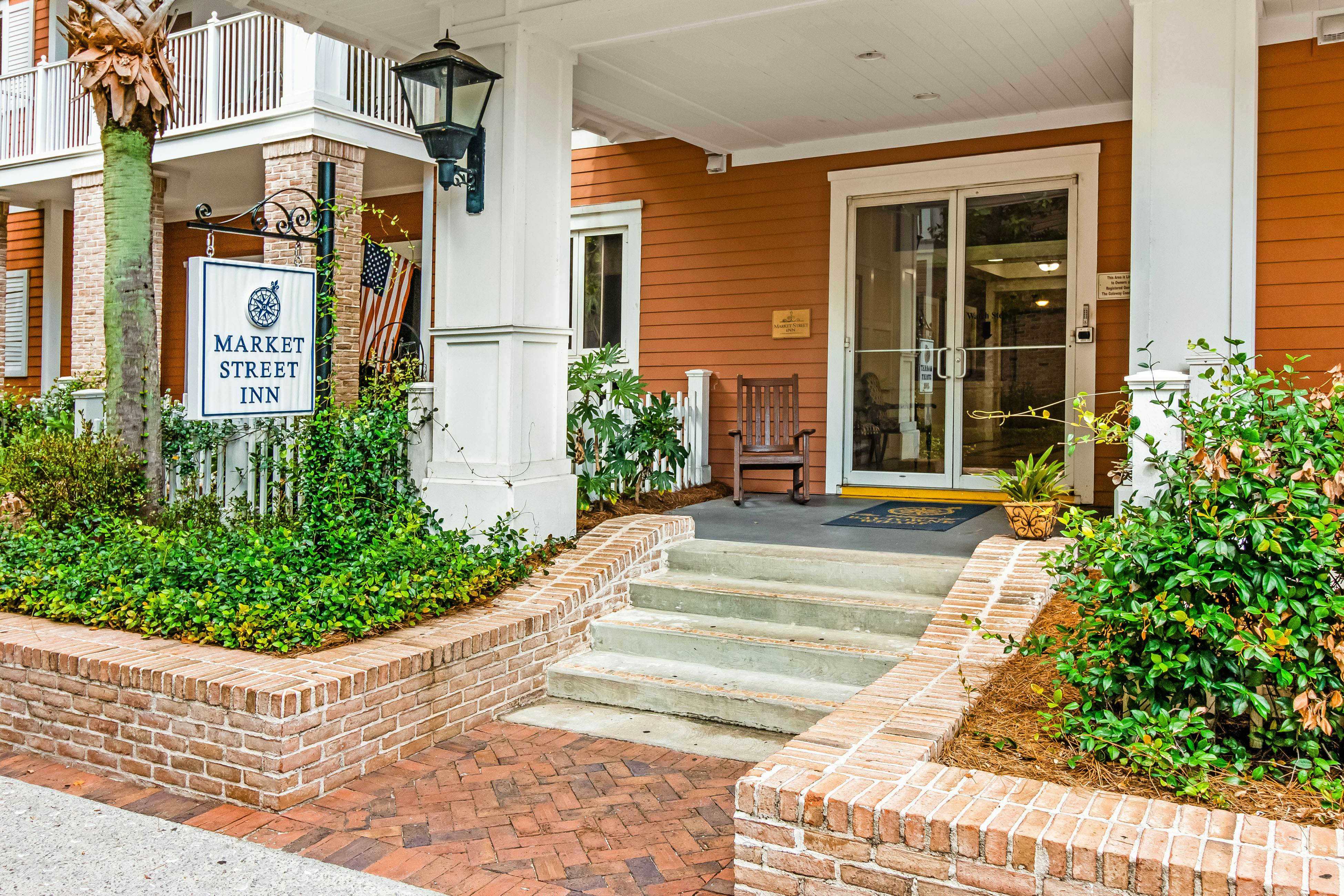 Baytowne Wharf - Market Street Inn #248 - Beauty by the Bay