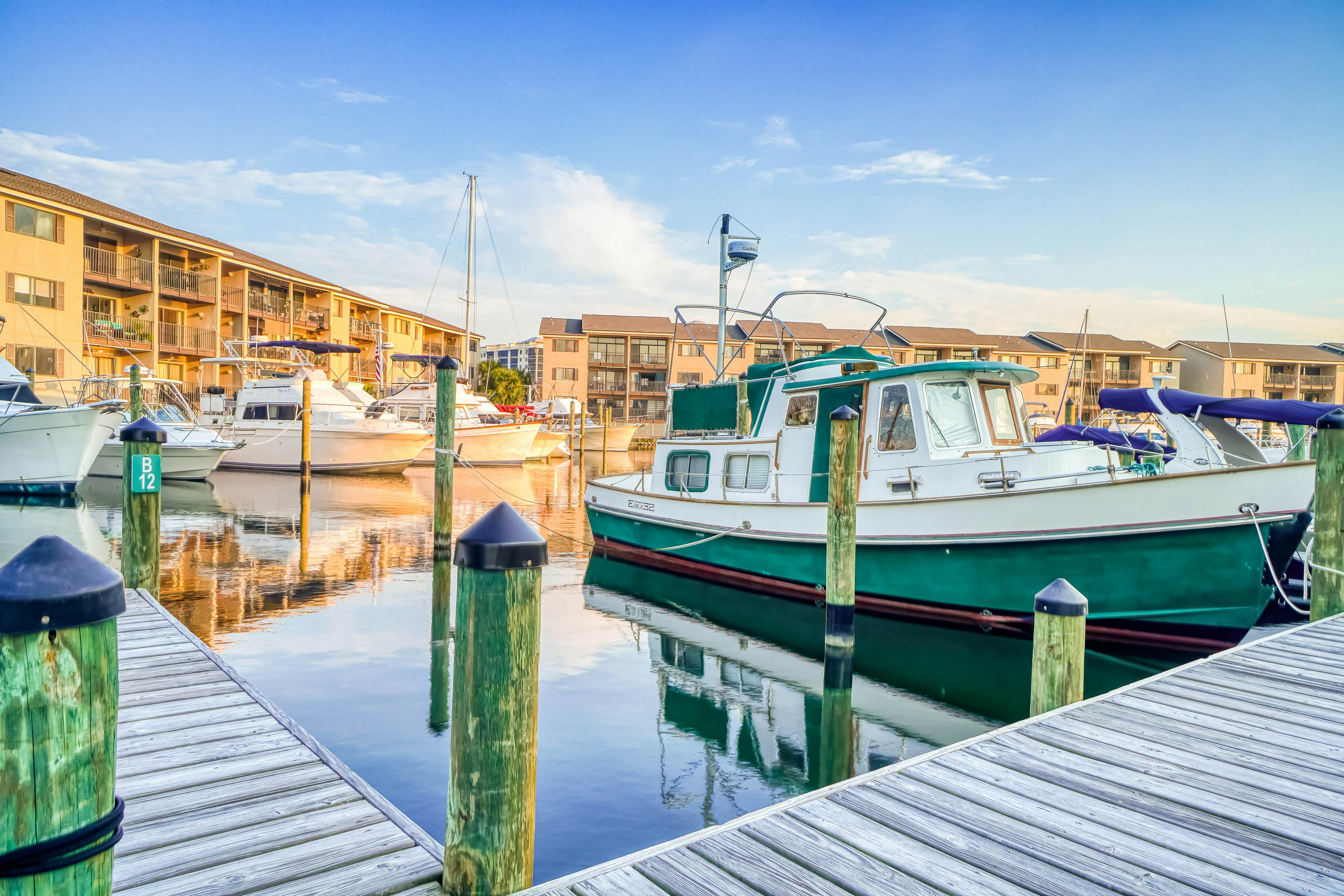 Holiday Harbor Marina Apartment 1 BD Perdido Key, FL Vacation Rental