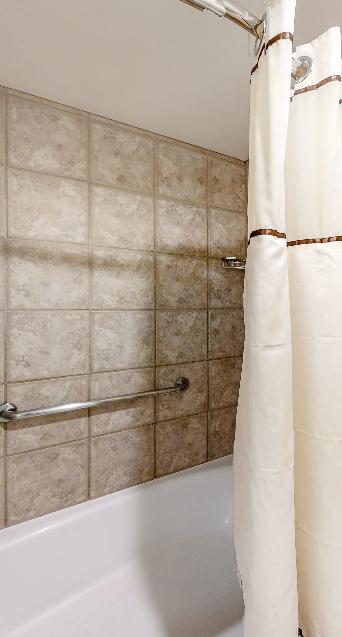 Crested Butte's Dream Studio GL270