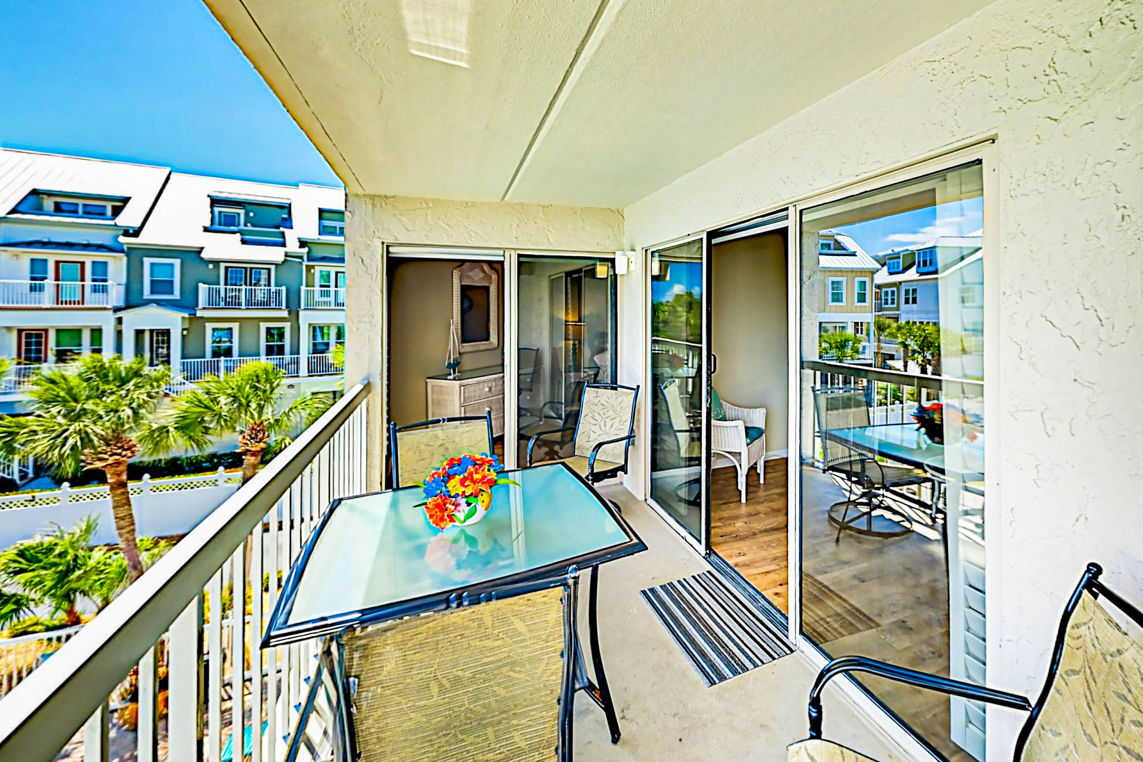 Waterview Condo Unit 204 2 BD Indian Shores, FL Vacation Rental Vacasa