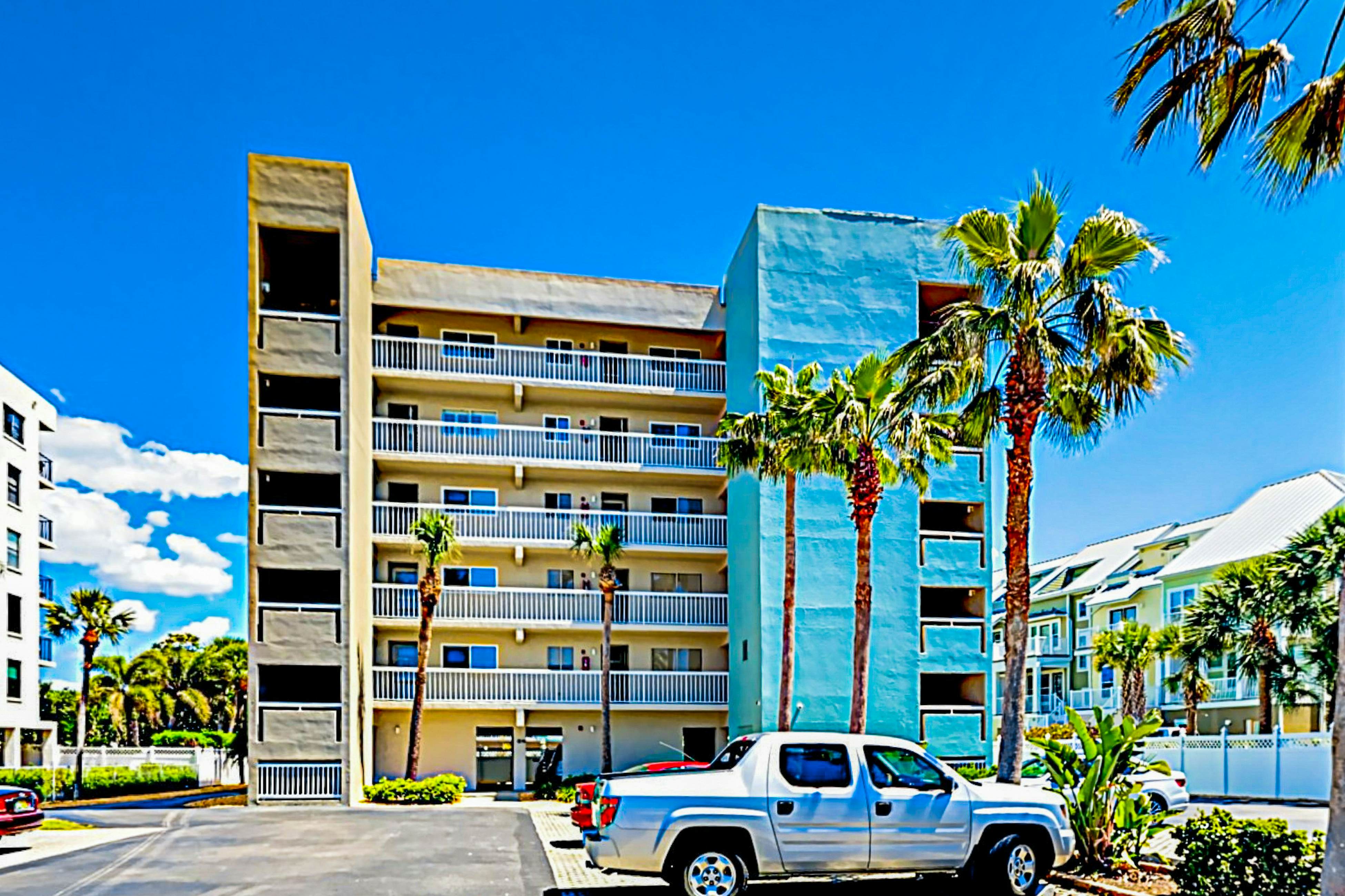 Waterview Condo Unit 204 2 BD Indian Shores, FL Vacation Rental Vacasa