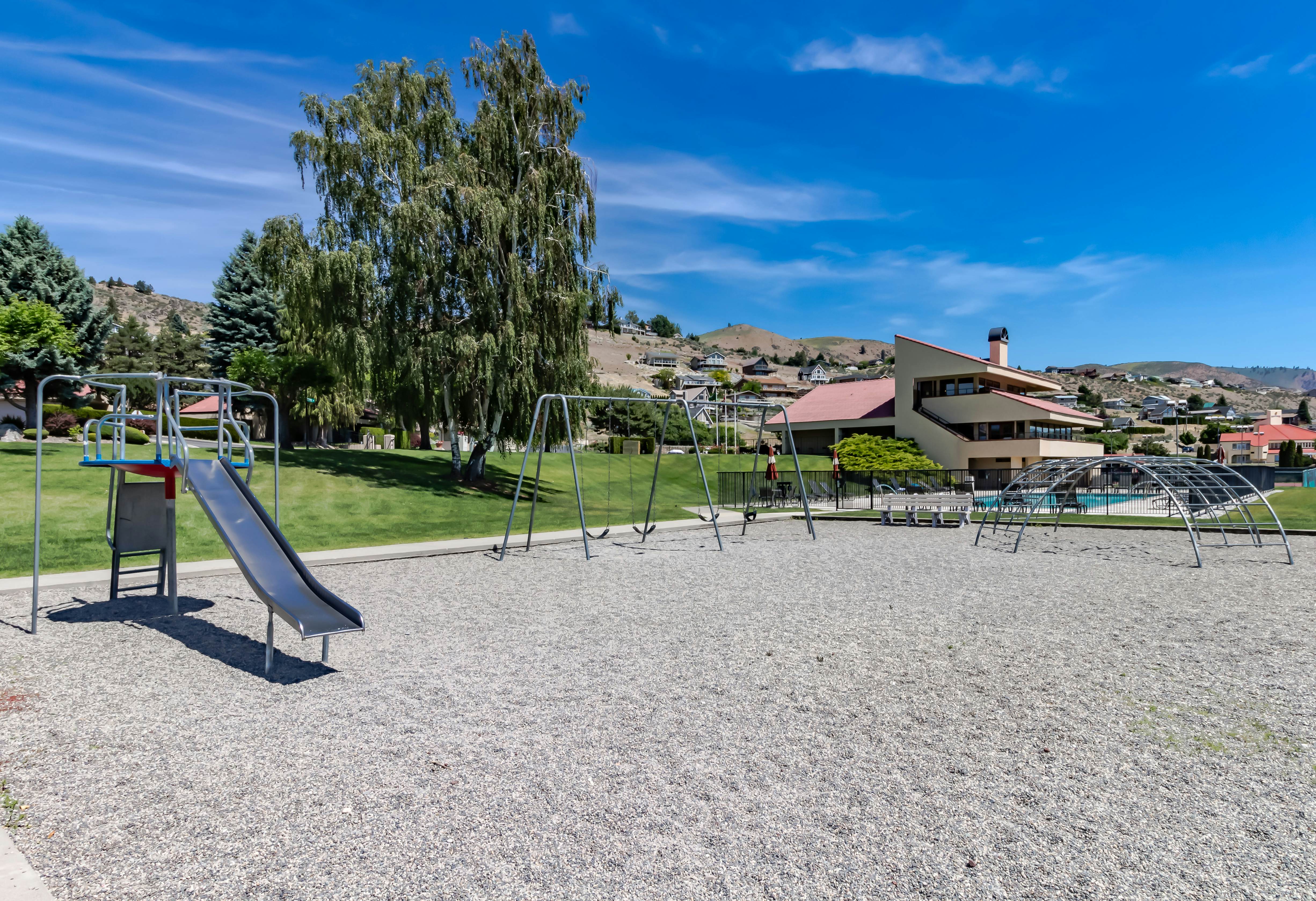 Lake Chelan Shores - Sweet Retreat  #3-3