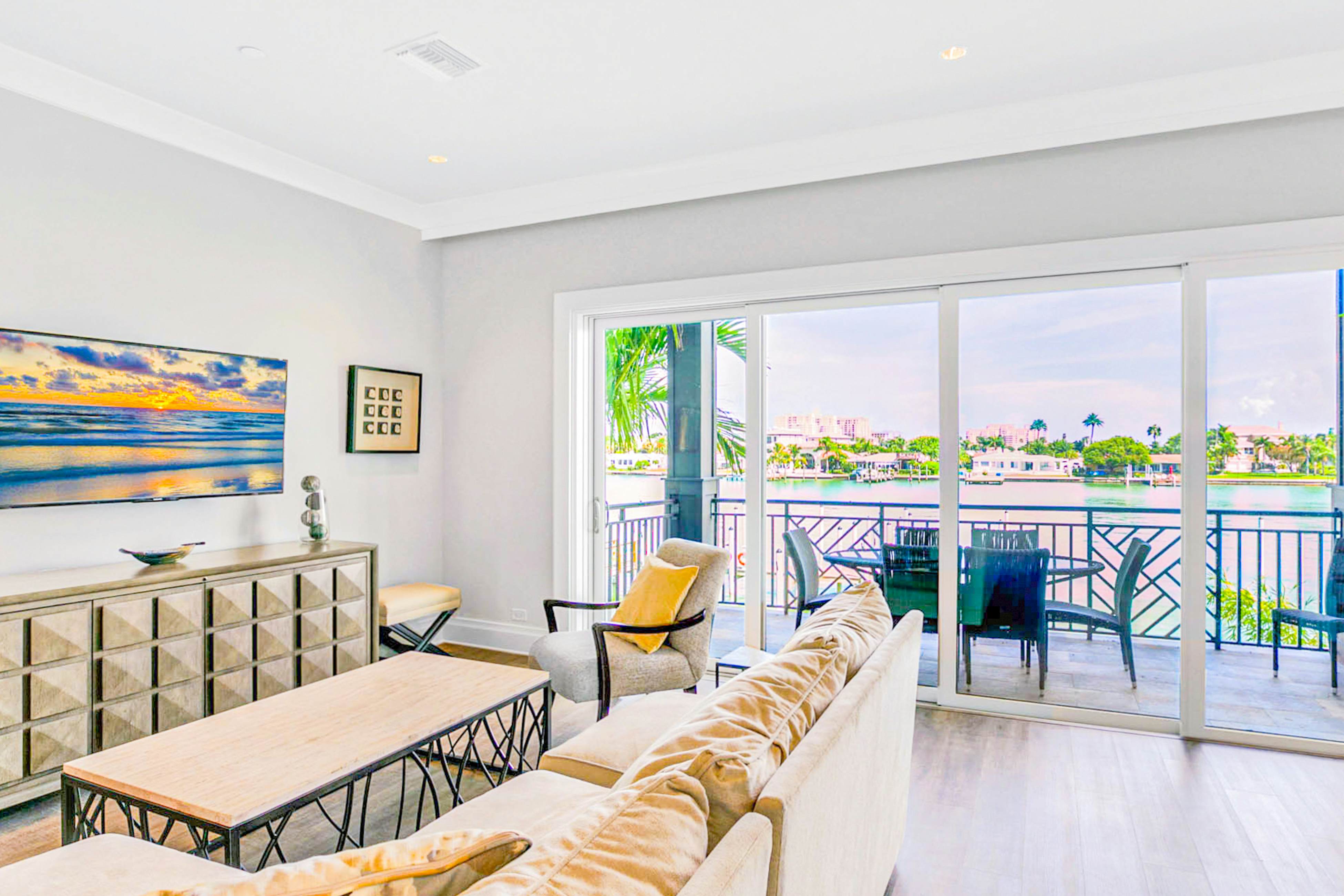 BrightWater Blue 1582 3 BD Clearwater, FL Vacation Rental Vacasa