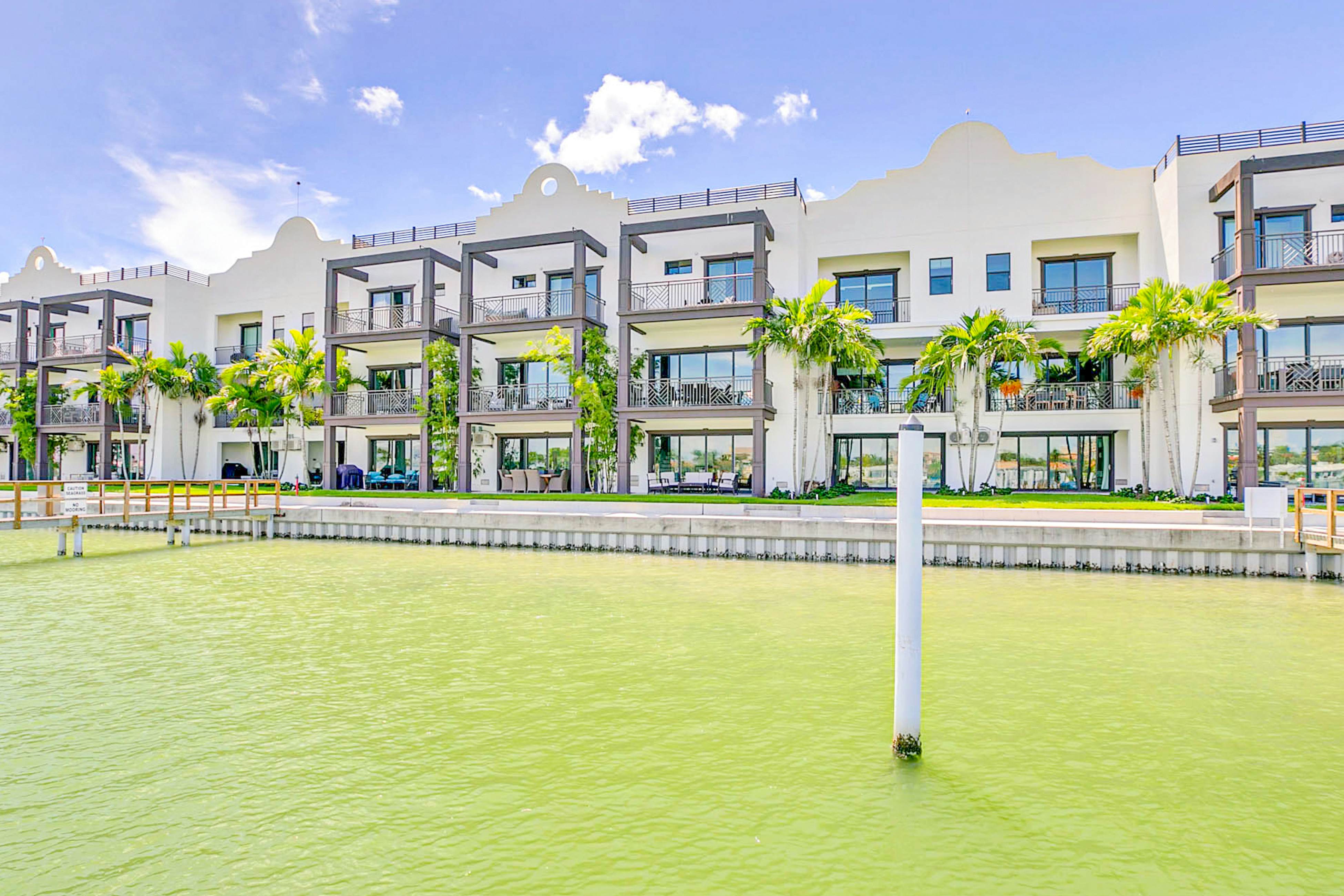 BrightWater Blue 1582 3 BD Clearwater, FL Vacation Rental Vacasa