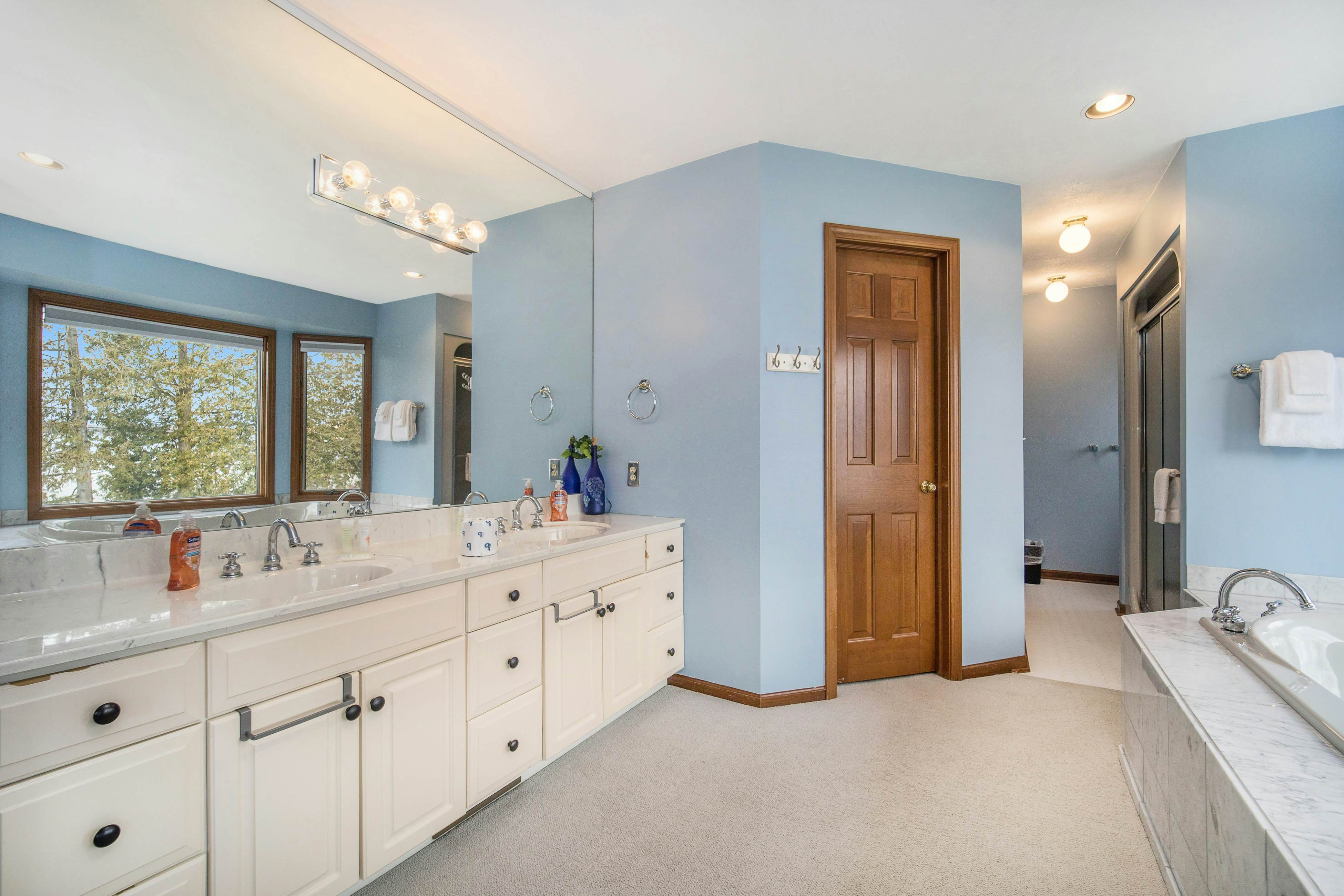 The Lighthouse 4 BD Beulah, MI Vacation Rental Vacasa