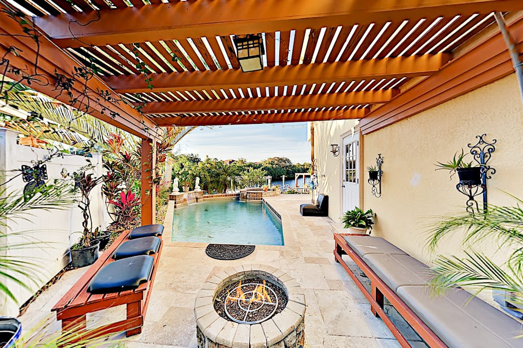 Waterfront Wonder Private Pool Spa and Outdoor Kitchen Game Room and Dock — Tampa, FL — vacation rental