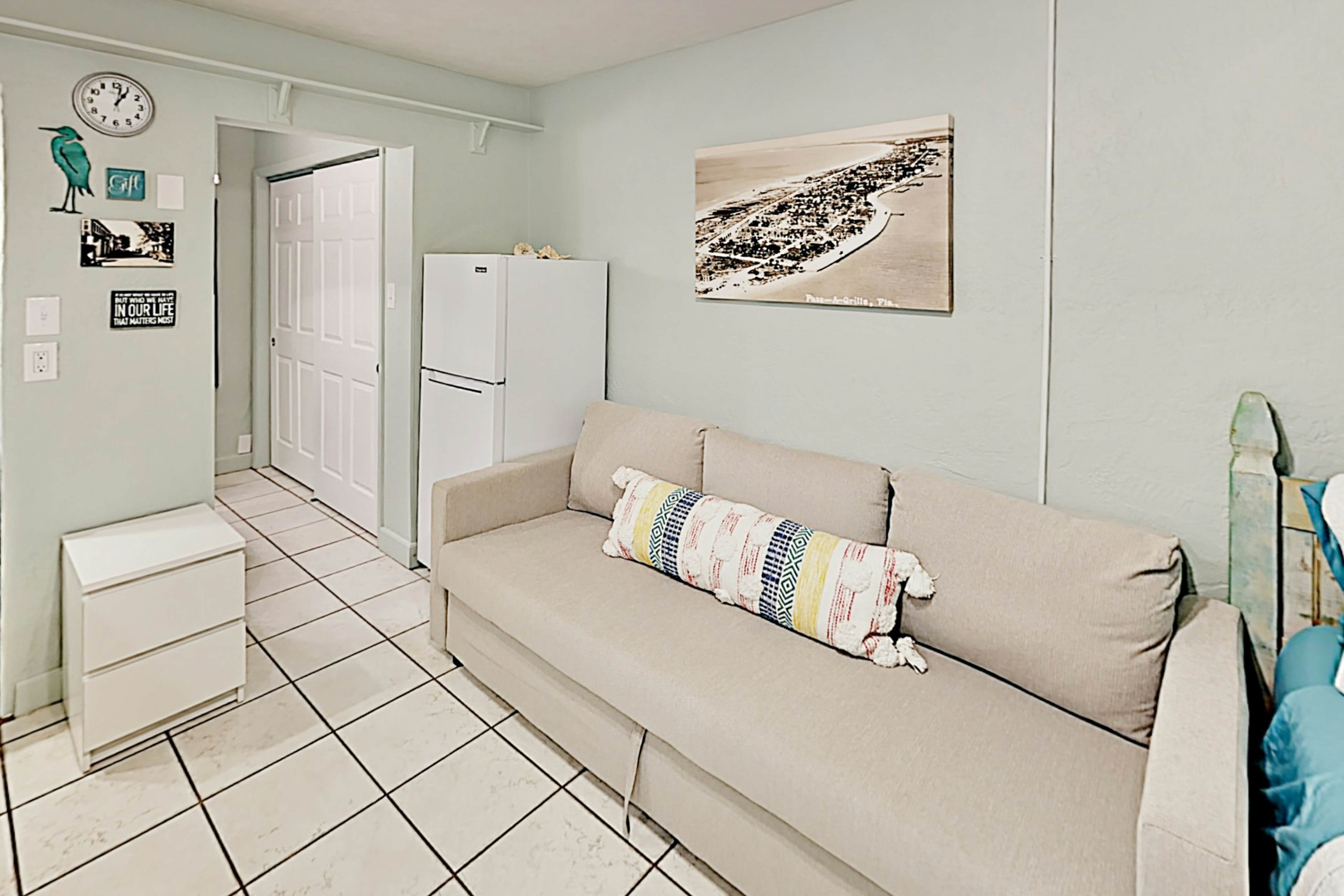 PassAGrille Beach Retreat Unit 8 0 BD St. Pete Beach/ PassaGrille