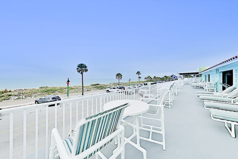 PassAGrille Beach Retreat Unit 8 0 BD St. Pete Beach/ PassaGrille