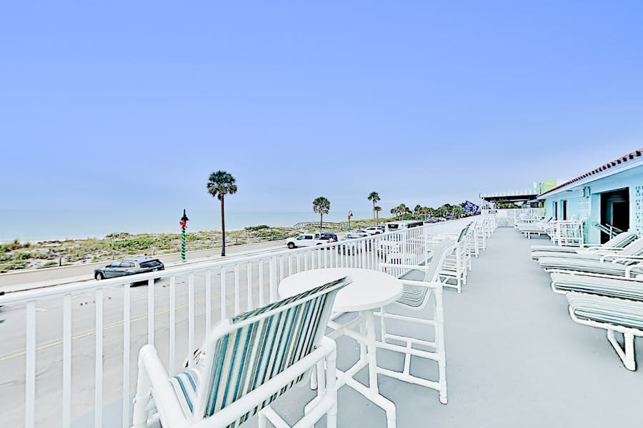 PassAGrille Beach Retreat Unit 8 0 BD St. Pete Beach/ PassaGrille