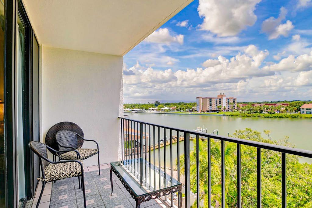 Waterfront condo with pool and spa directly across from wide beach — Indian Shores, FL — vacation rental