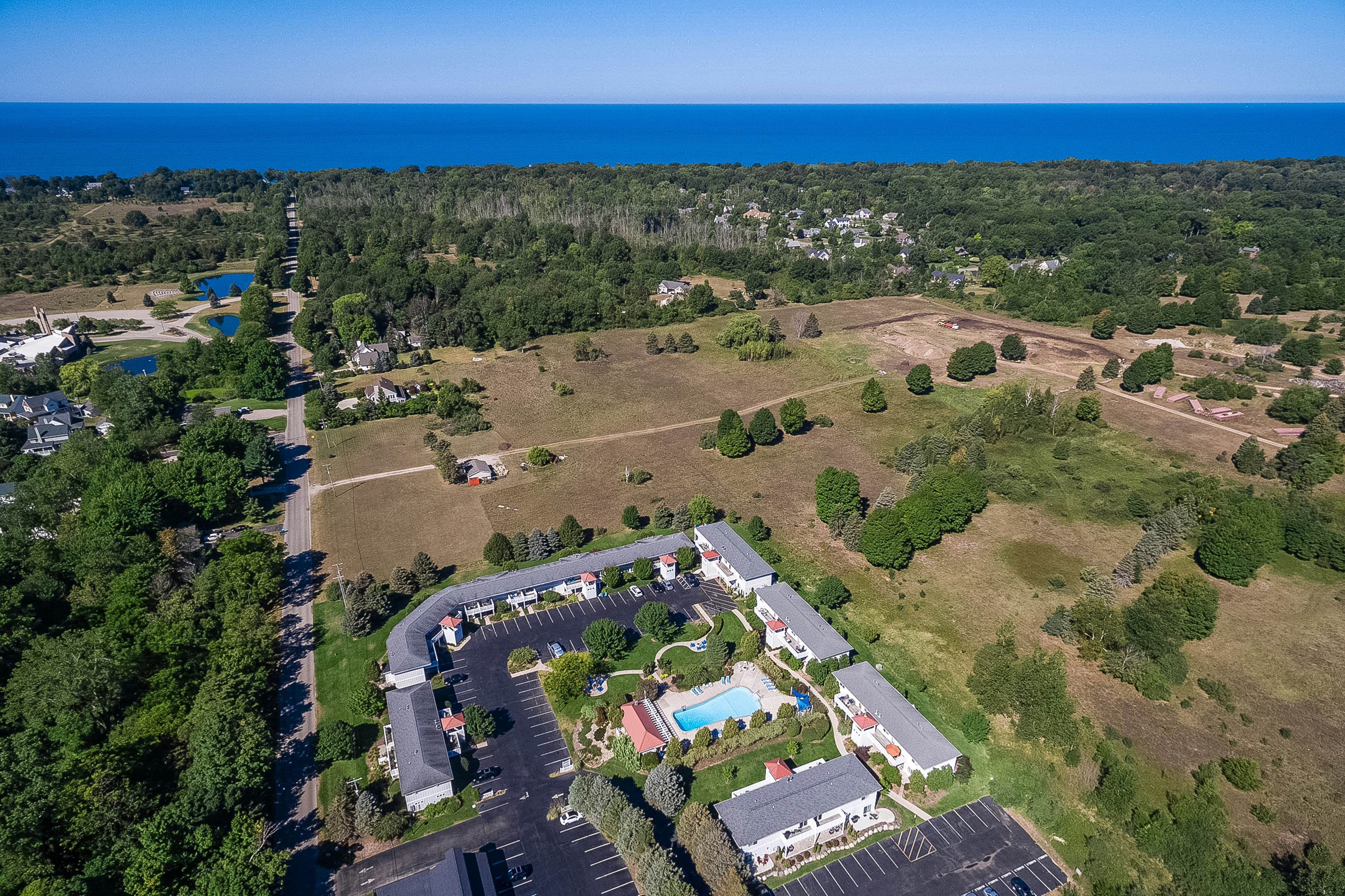 Northern Lights Condominiums - Bluebird Condo