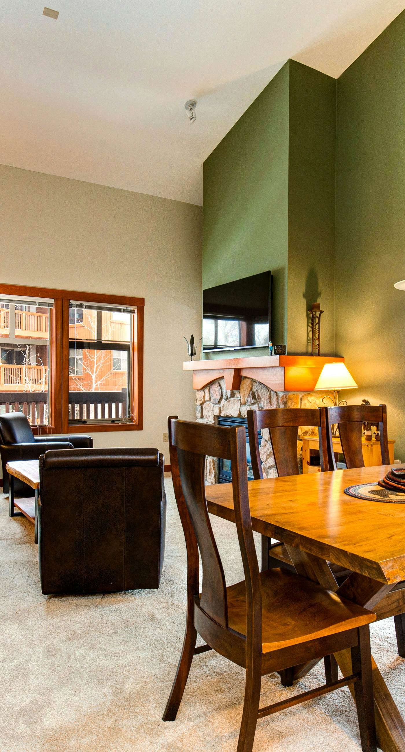 Eagle Springs East 302 - Boxelder Suite