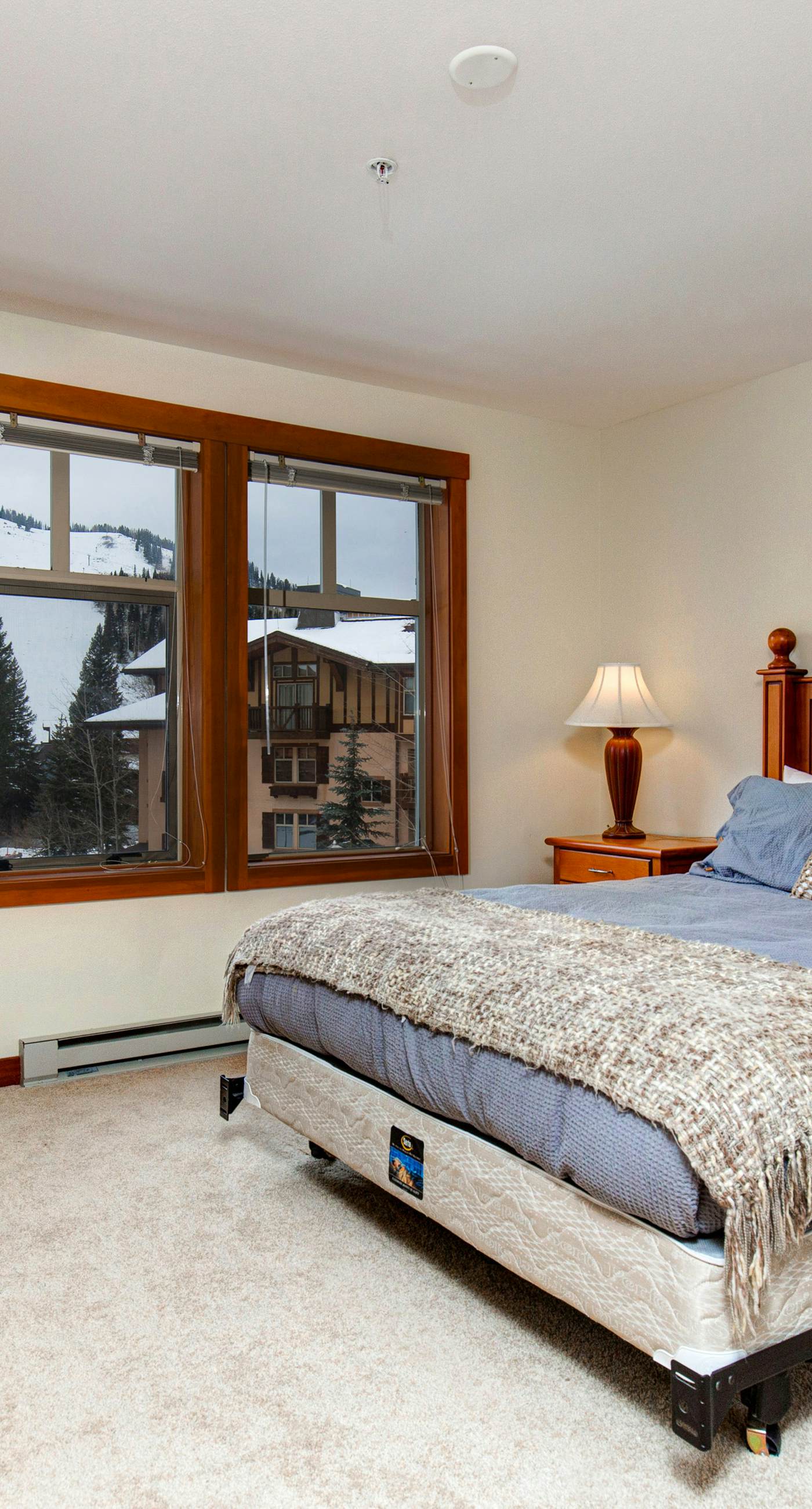 Eagle Springs East 302 - Boxelder Suite