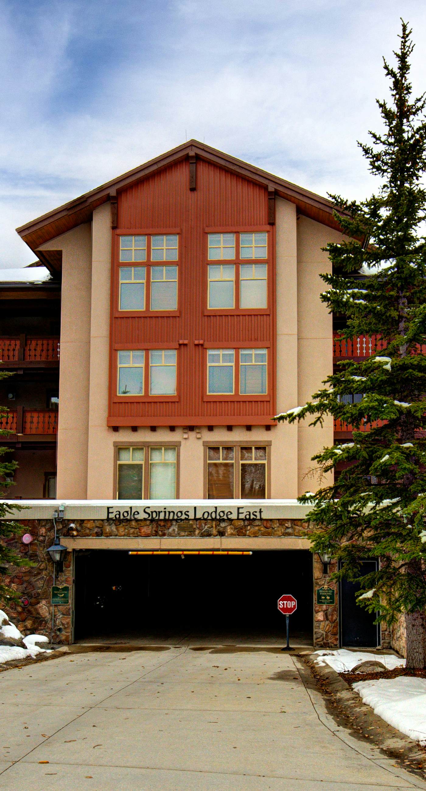 Eagle Springs East 302 - Boxelder Suite