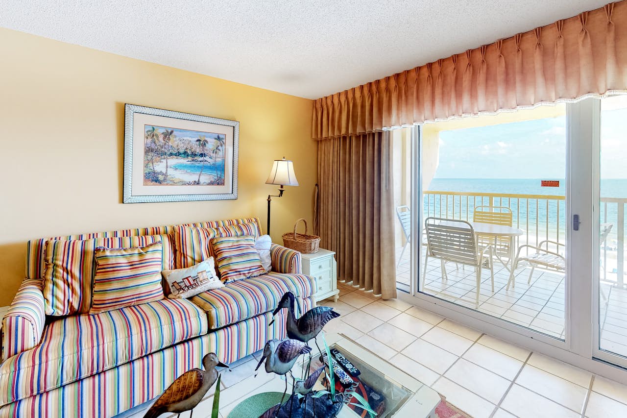 Driftwood Towers 5D 2 BD Gulf Shores, AL Vacation Rental Vacasa