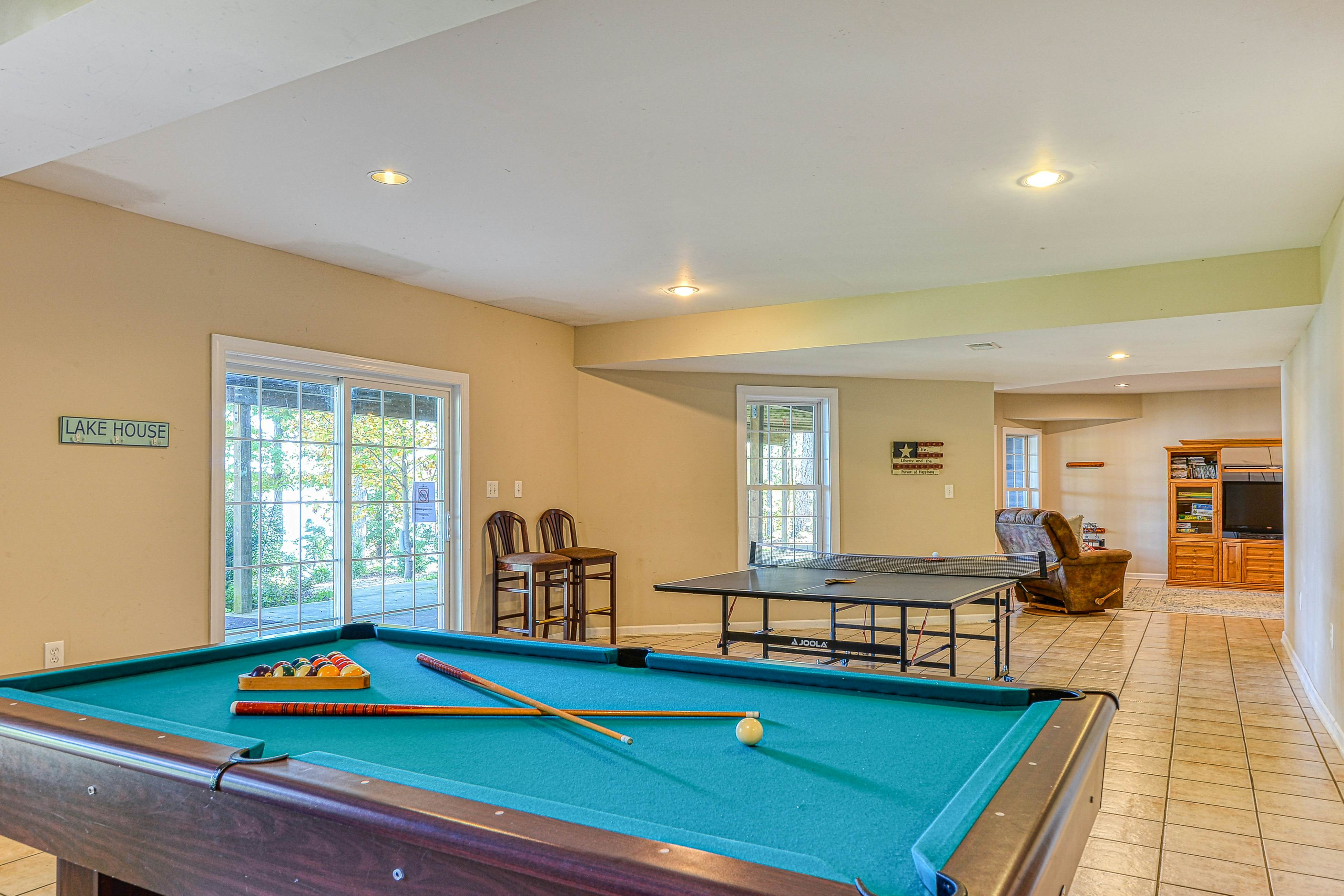 The Great Escape 9 BD Mineral, VA Vacation Rental Vacasa