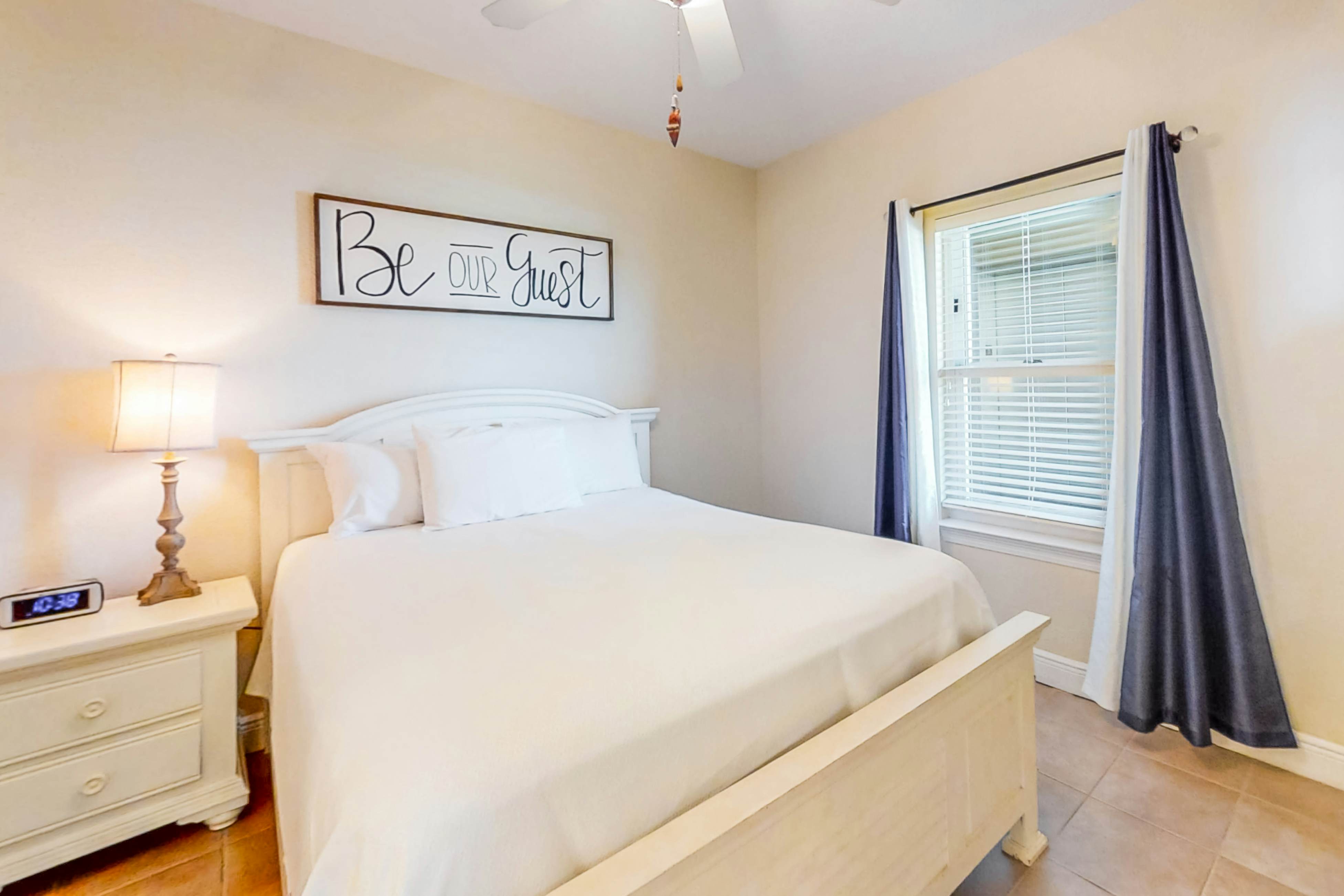 Crystal Shores West 504