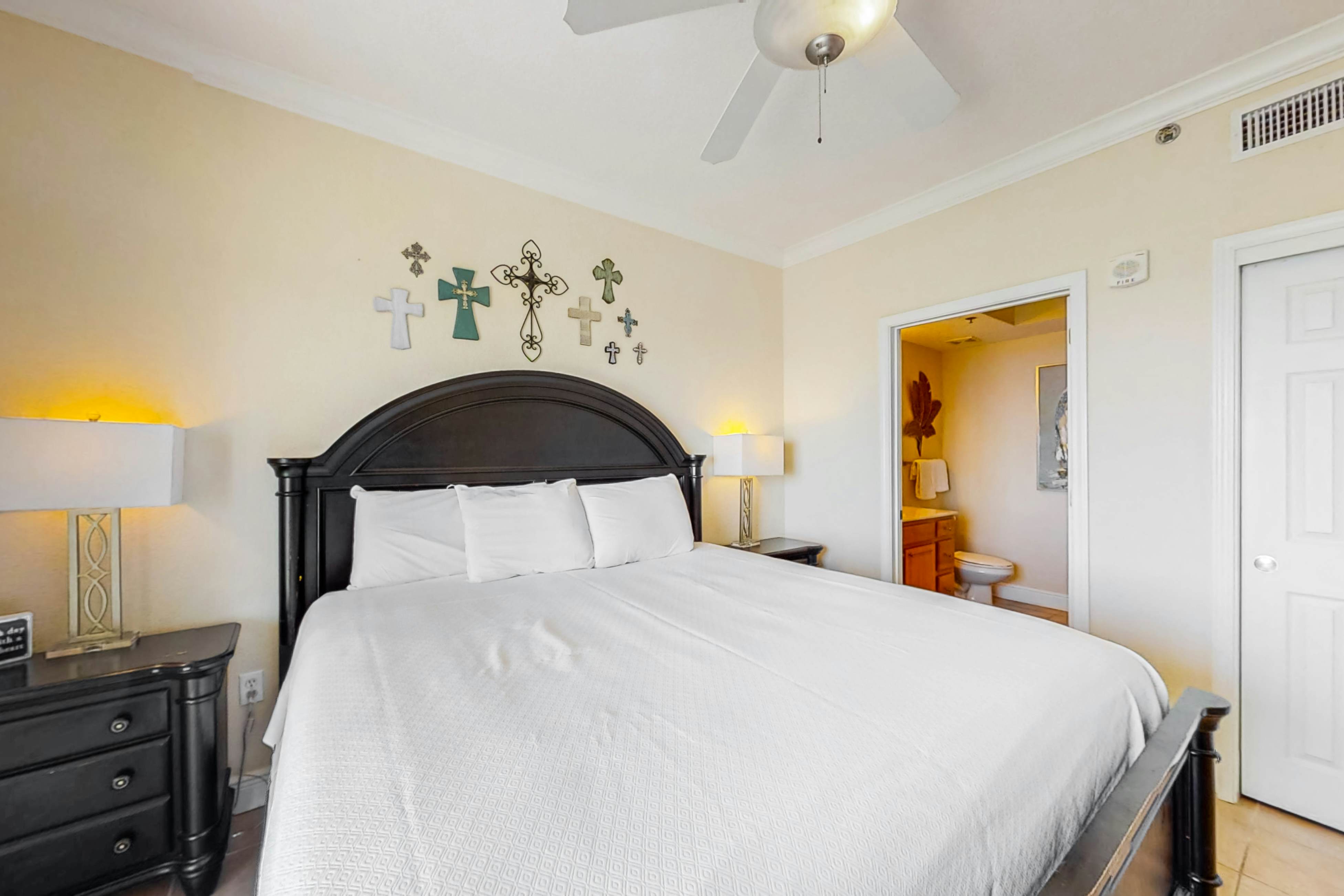 Crystal Shores West 504