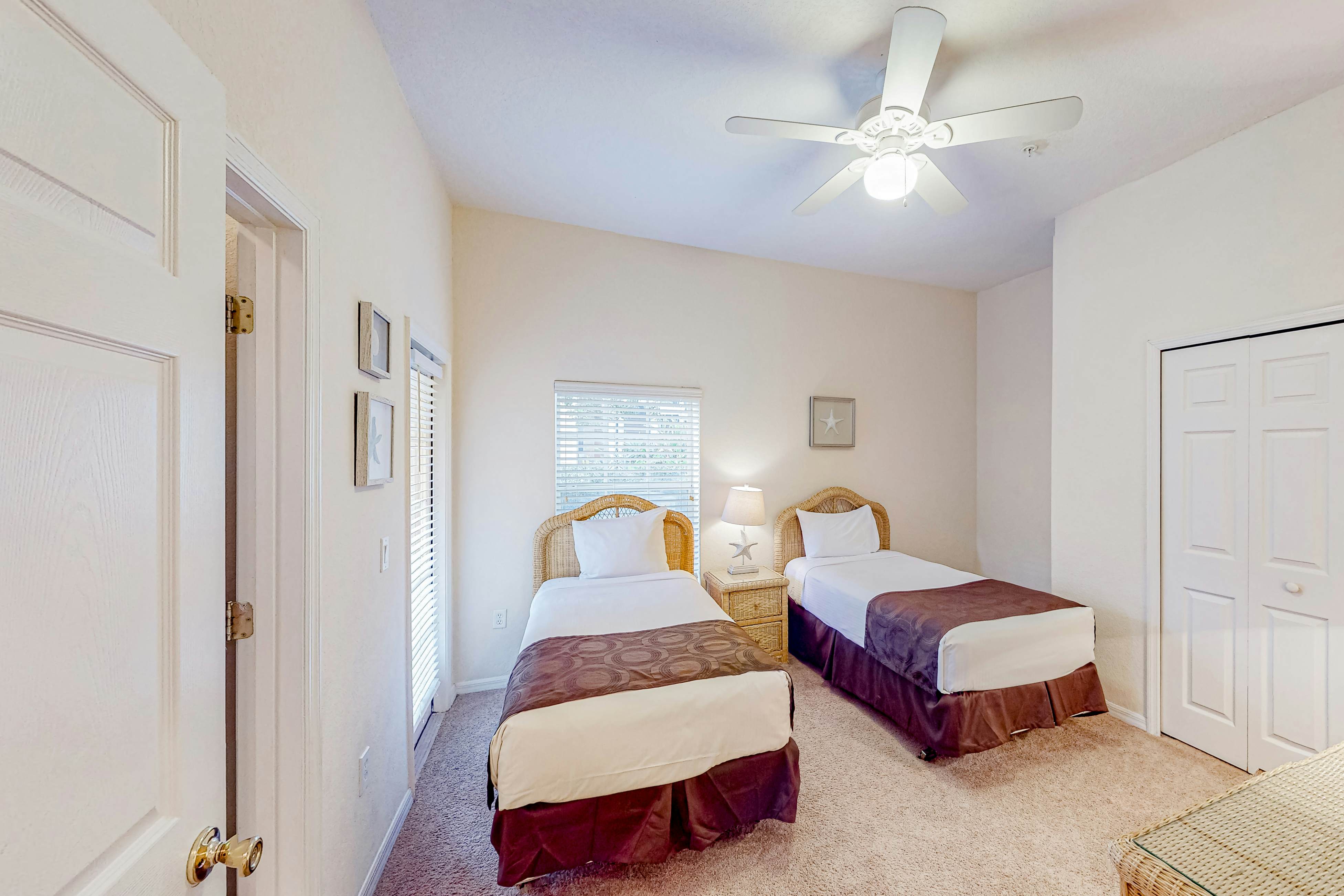 Bahama Bay Resort 18701