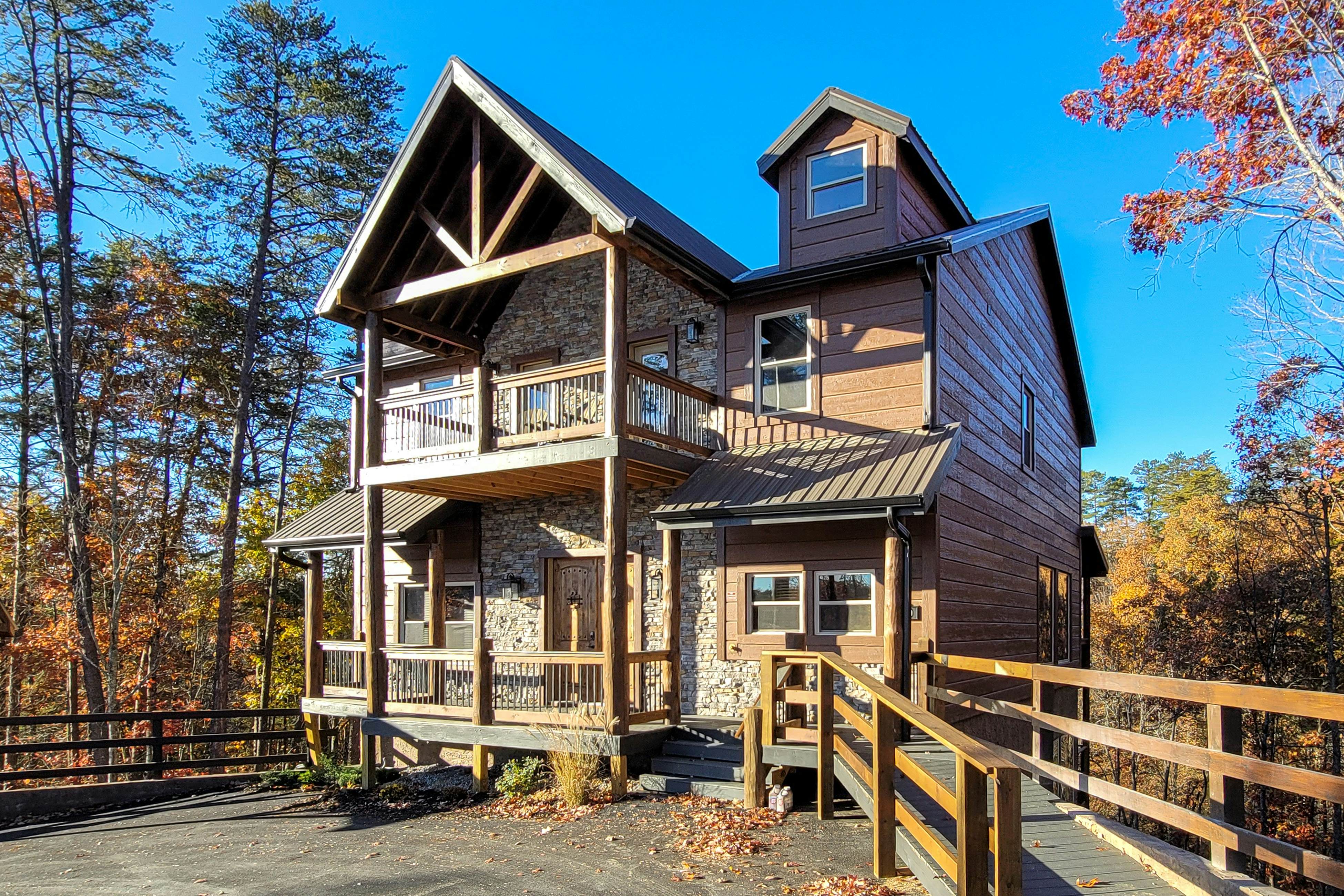 Dollywood Cabin Rentals, Vacation Homes, Vacation Rentals Vacasa