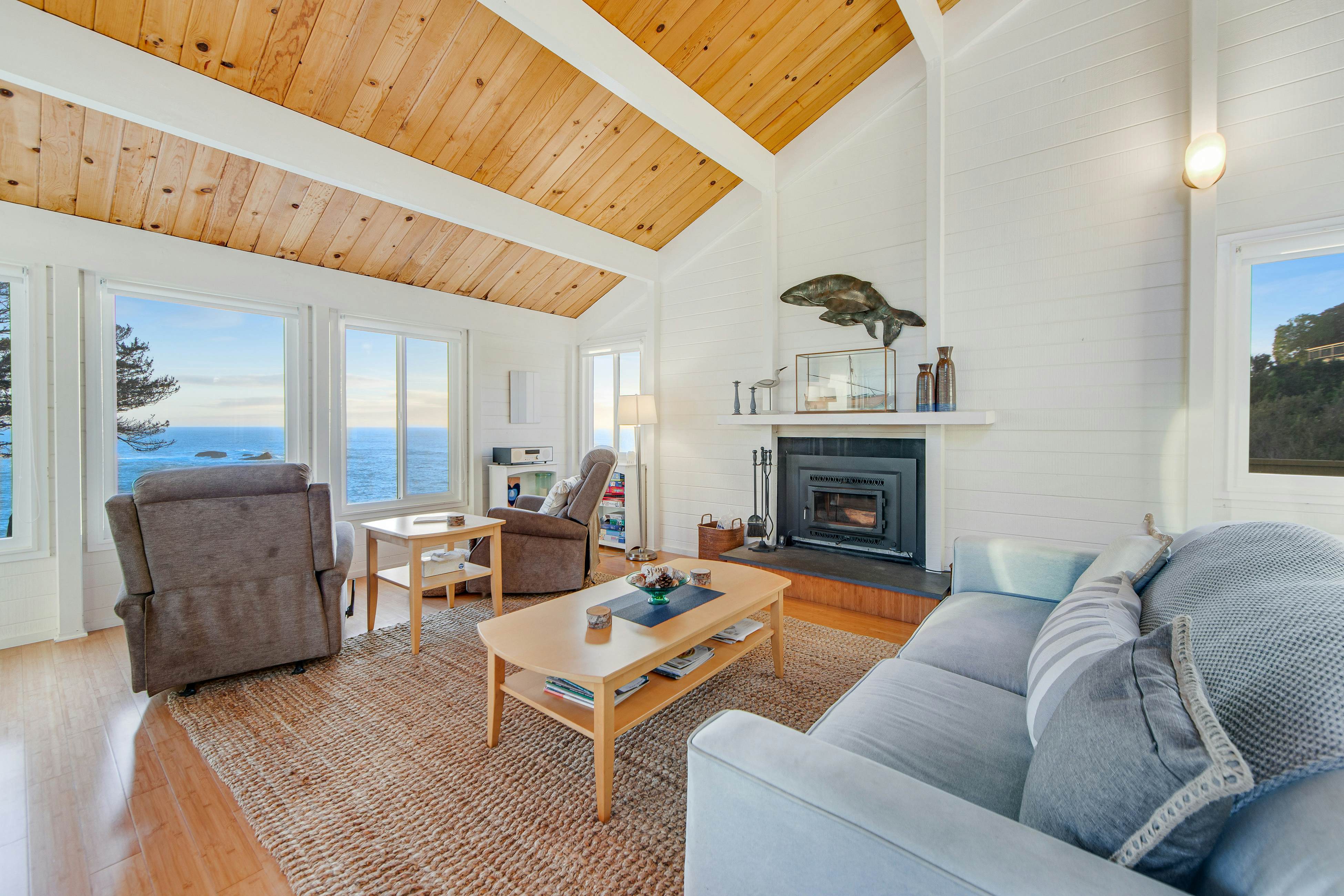 Otter's Rest 1 BD Gualala, CA Vacation Rental Vacasa