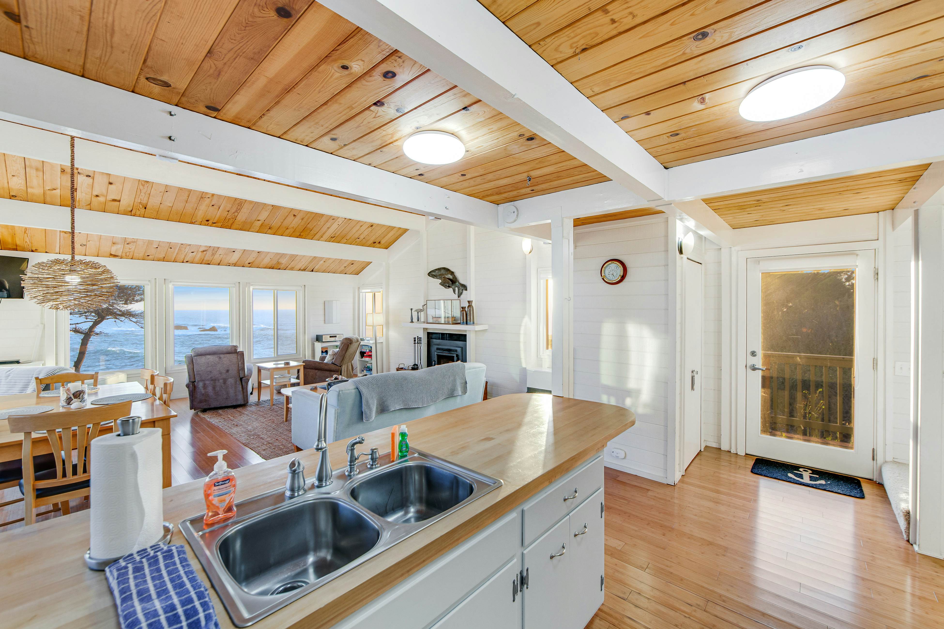 Otter's Rest 1 BD Gualala, CA Vacation Rental Vacasa