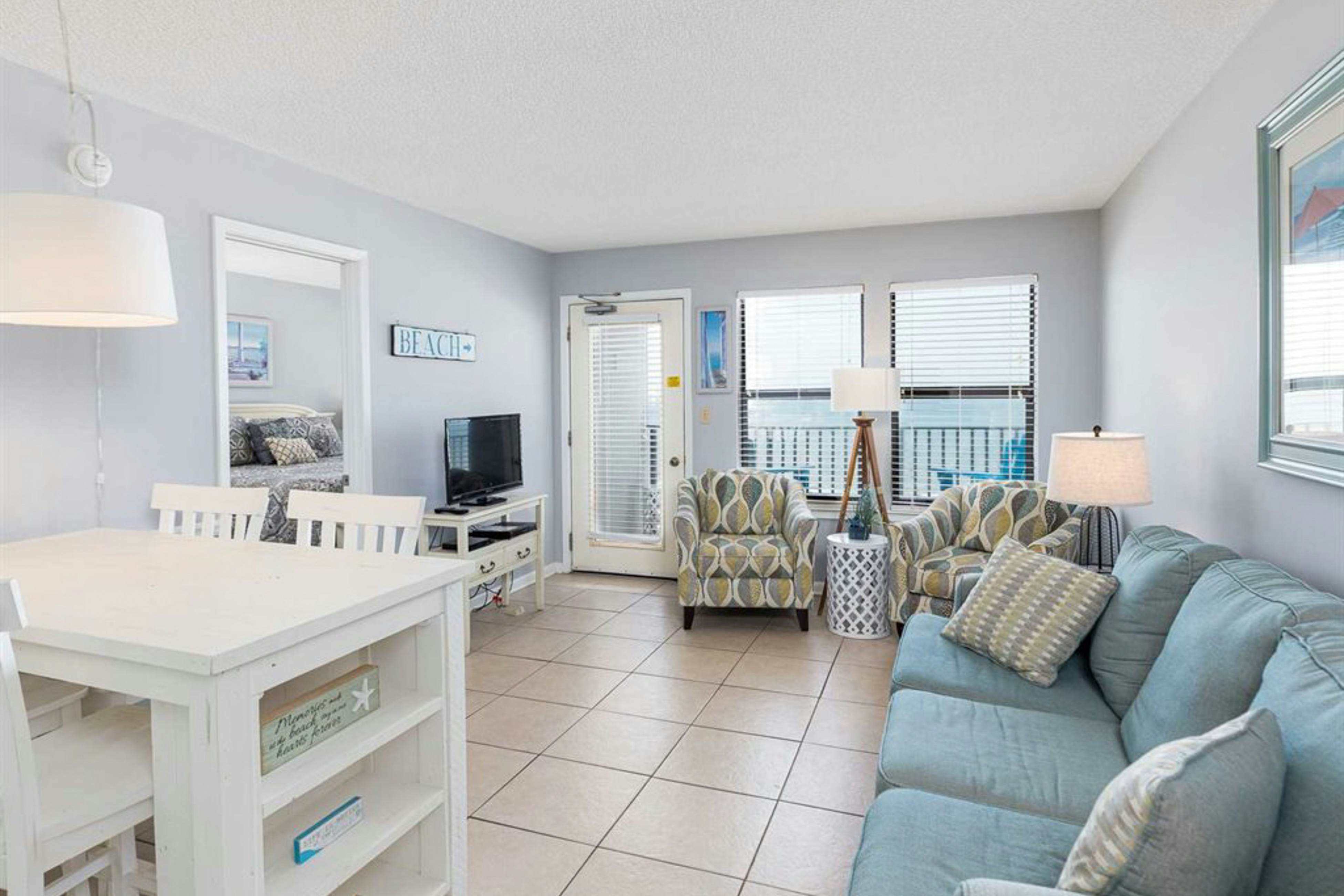 Island Sunrise Condo Rentals, Vacation Rentals Vacasa