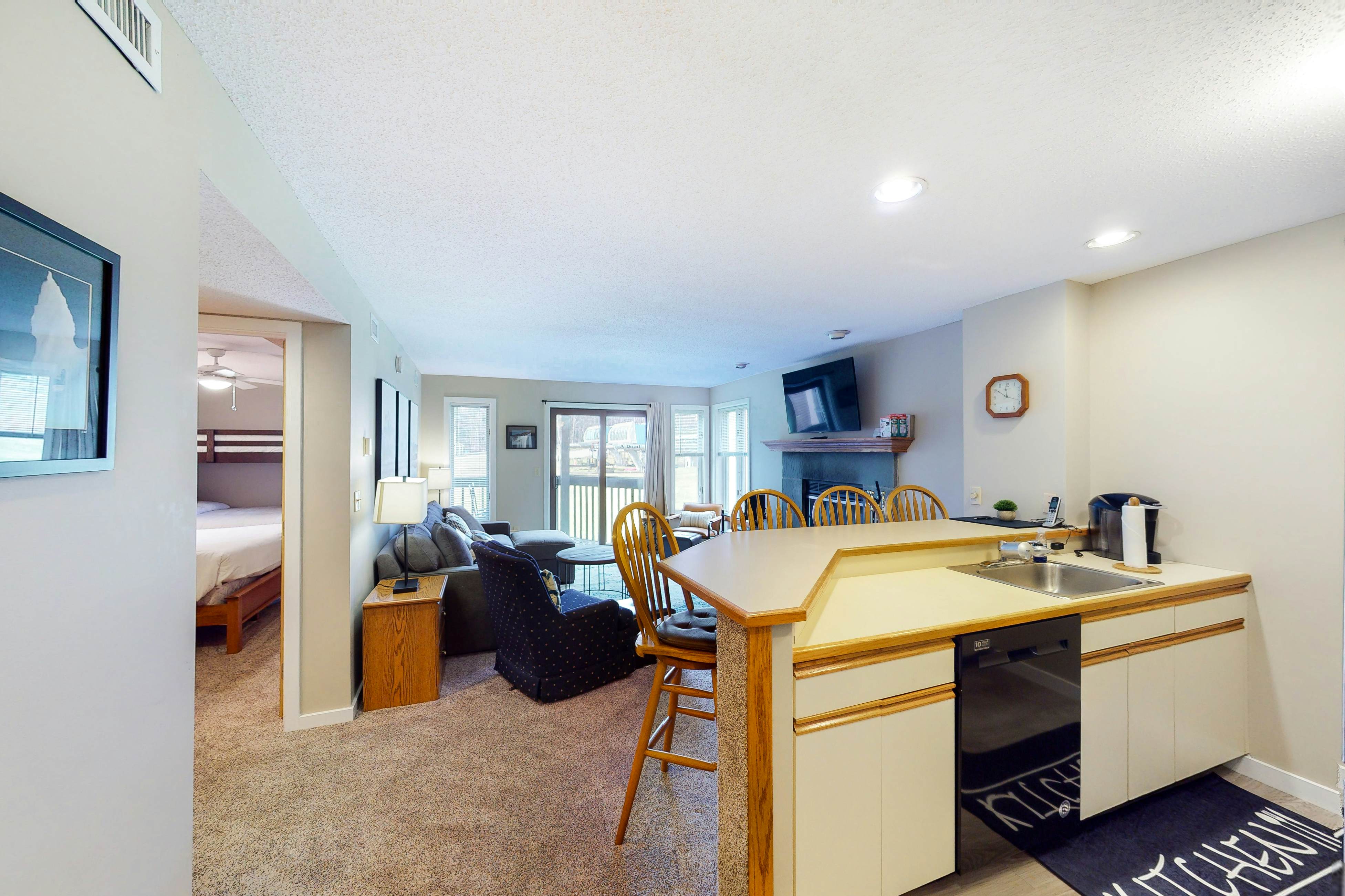 Okemo Mountain Base Retreat C203