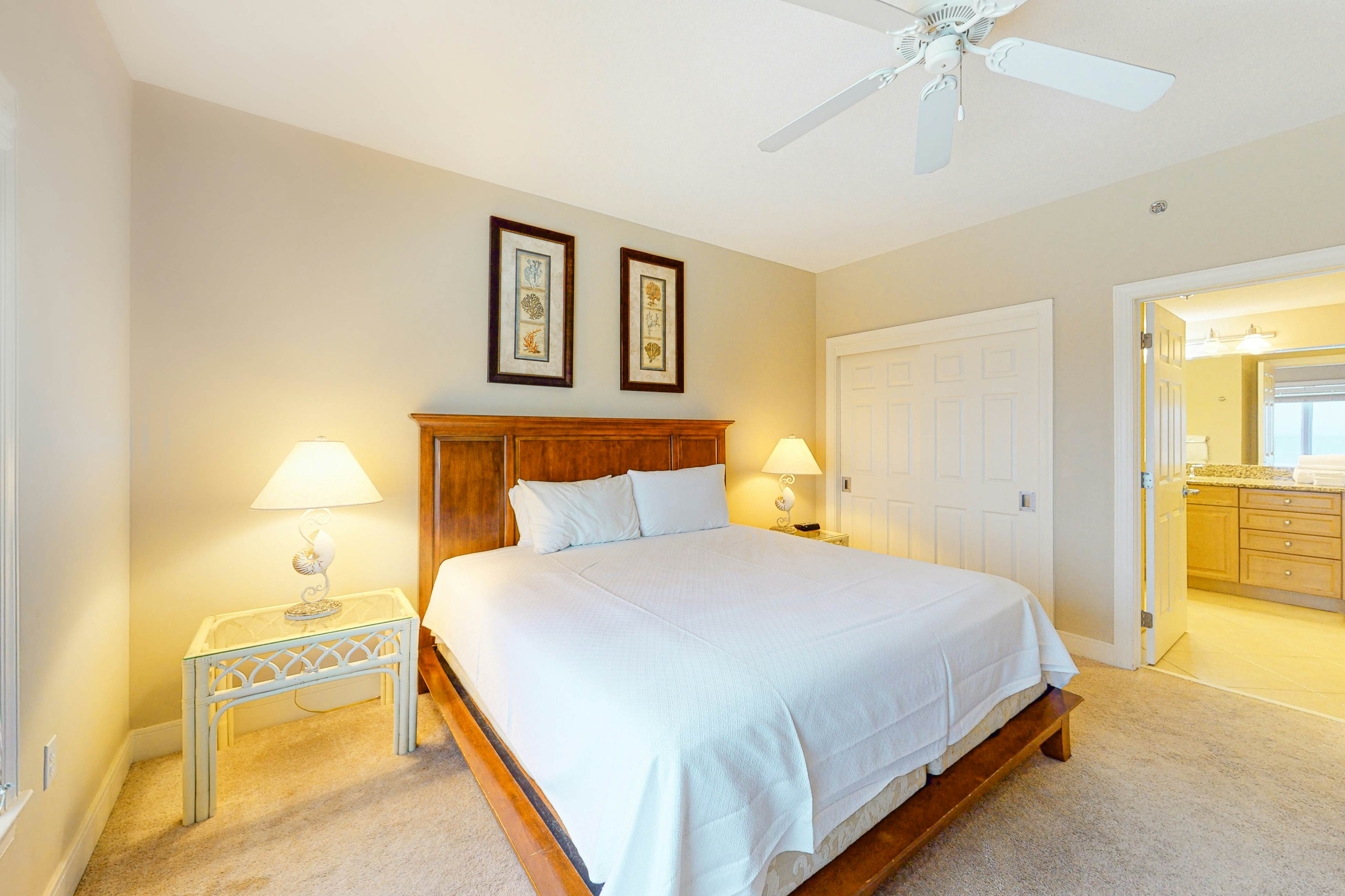 Escapes to the Shores 804