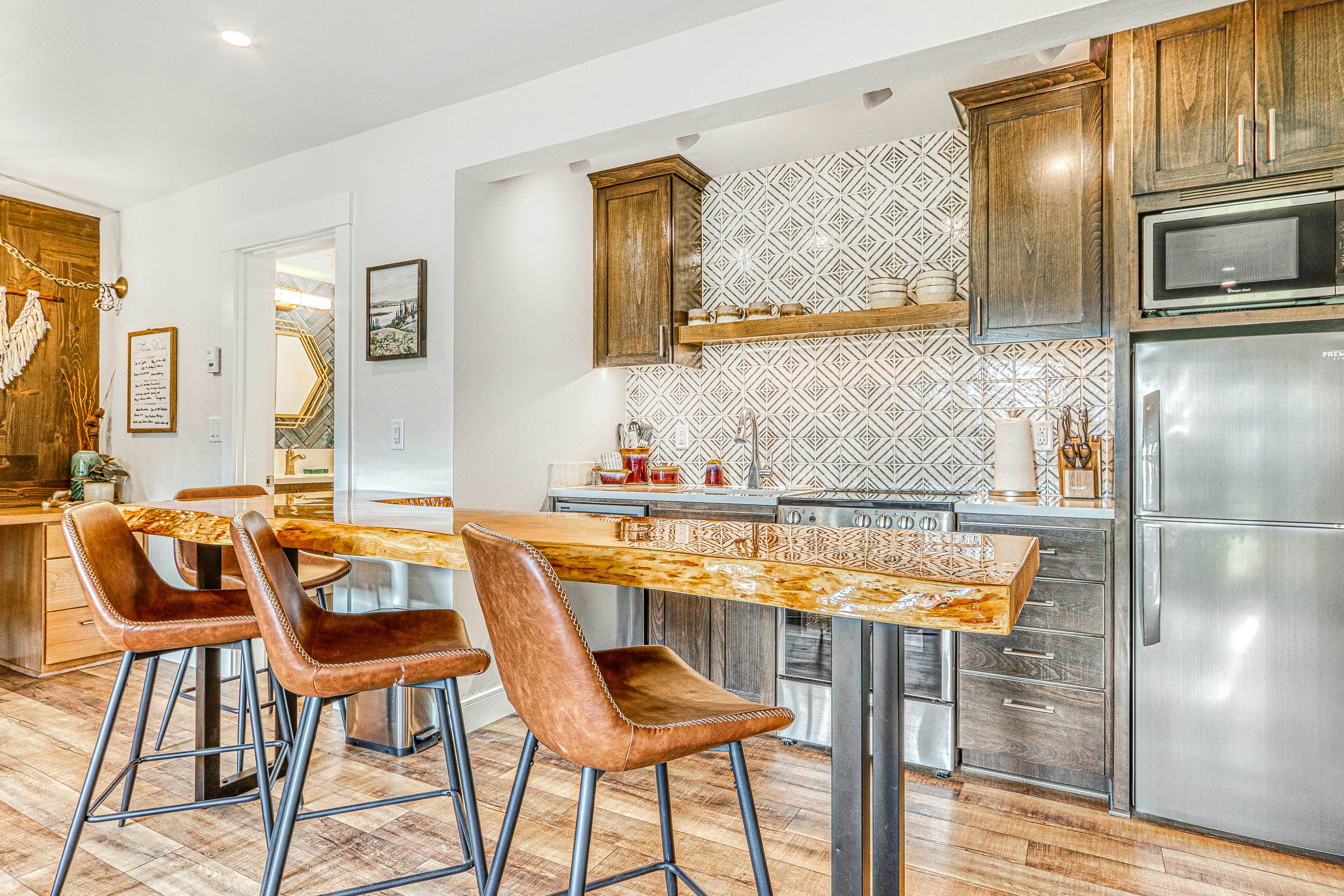 Seventh Mountain Getaway