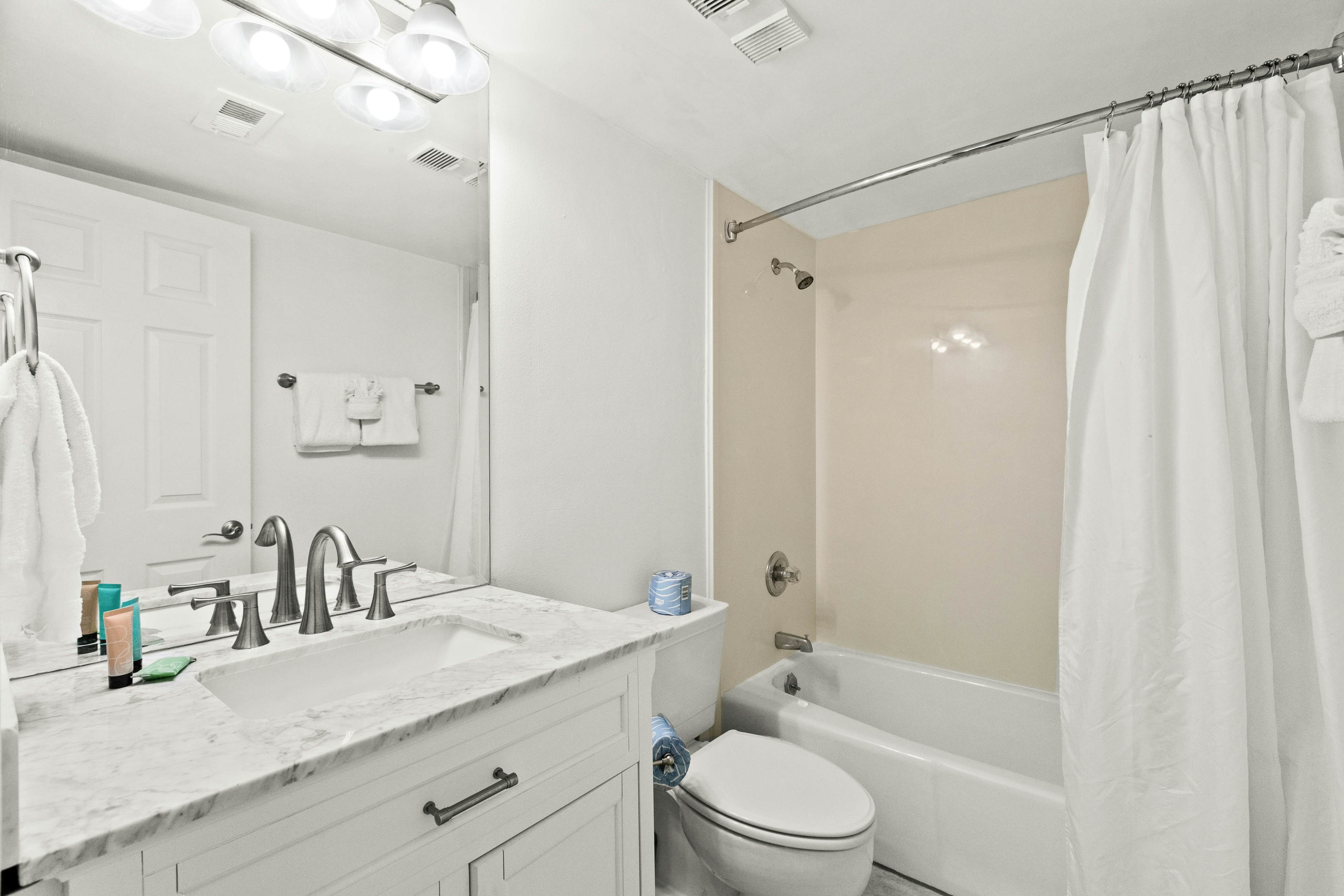 Huntington by the Sea 303