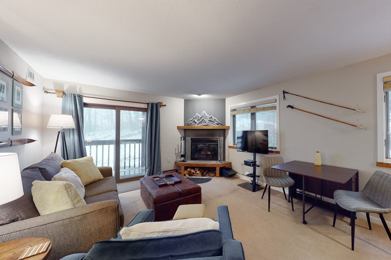 Okemo Mountain Lodge C110 1 BD Ludlow, VT Vacation Rental Vacasa
