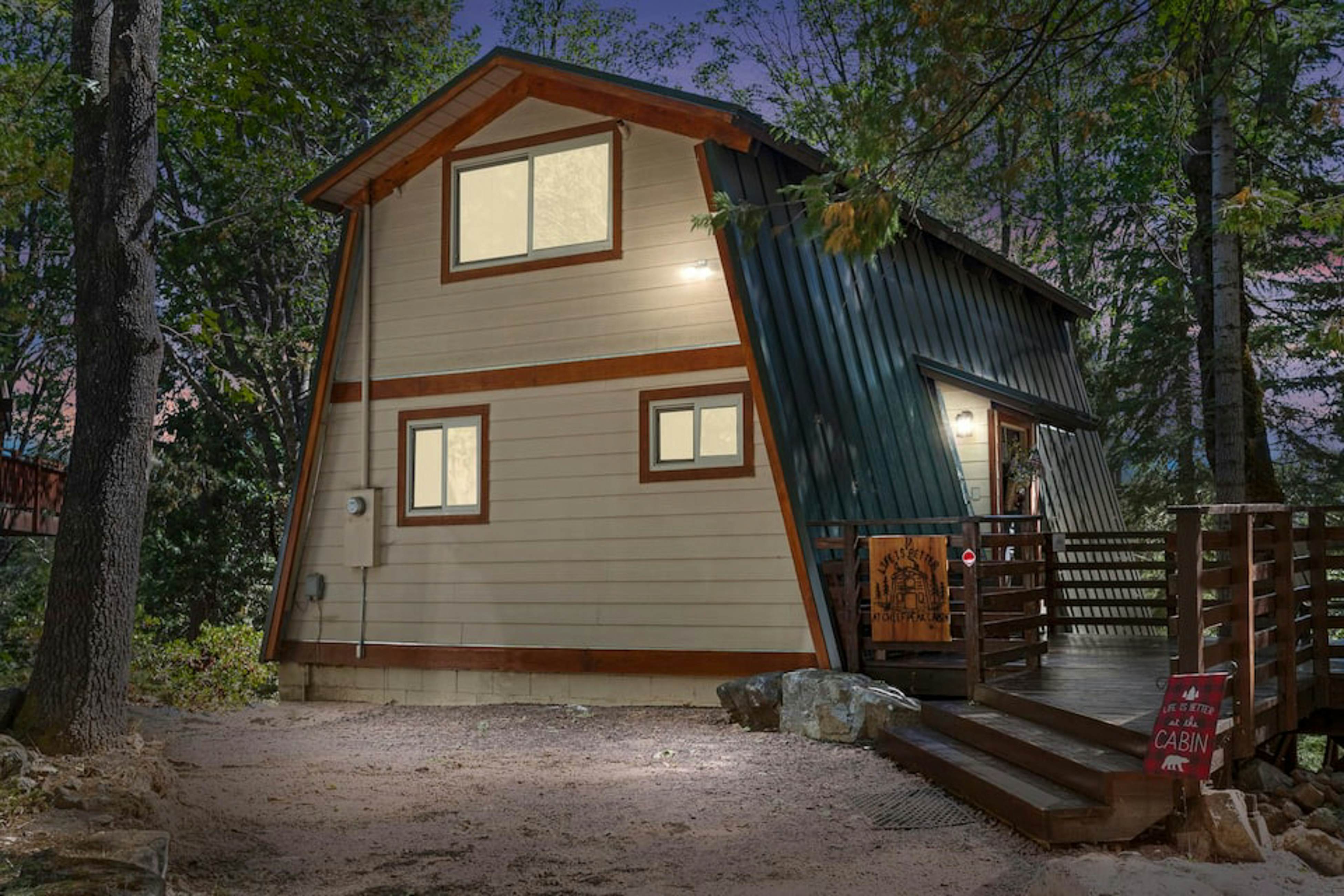 Chief Peak Cabin