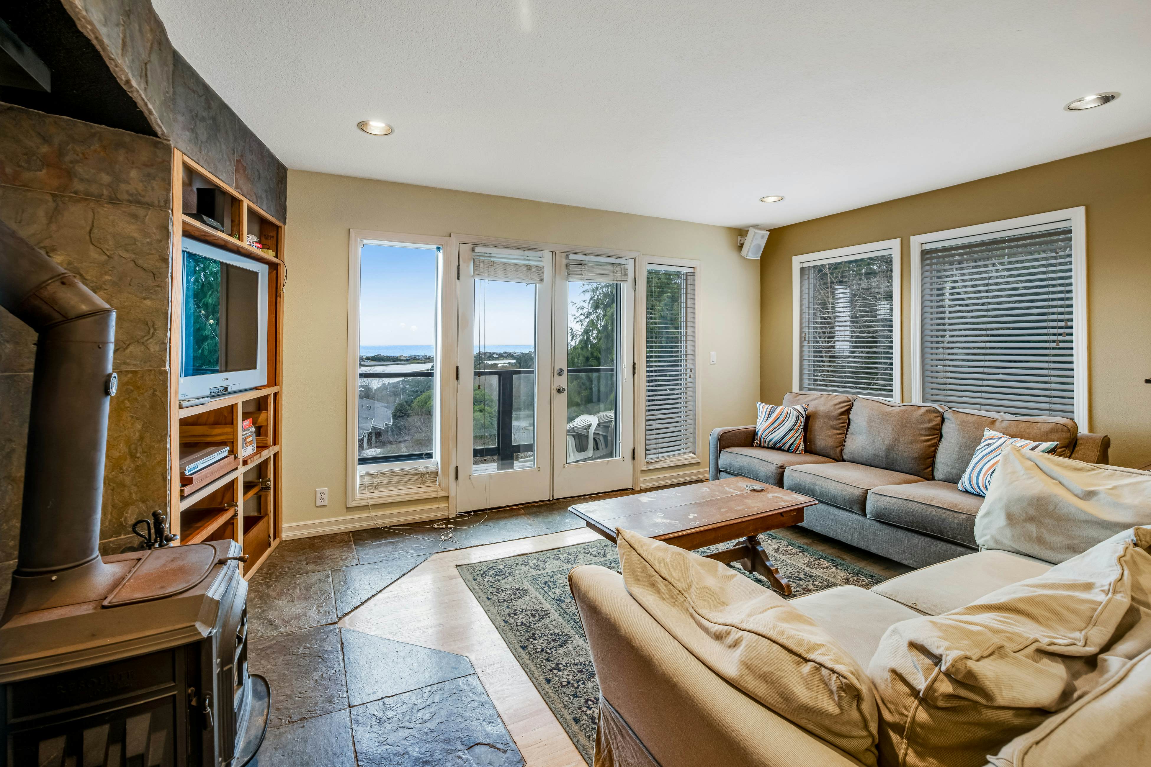 Pacific City Vacation Rentals Professionally Cleaned Vacasa