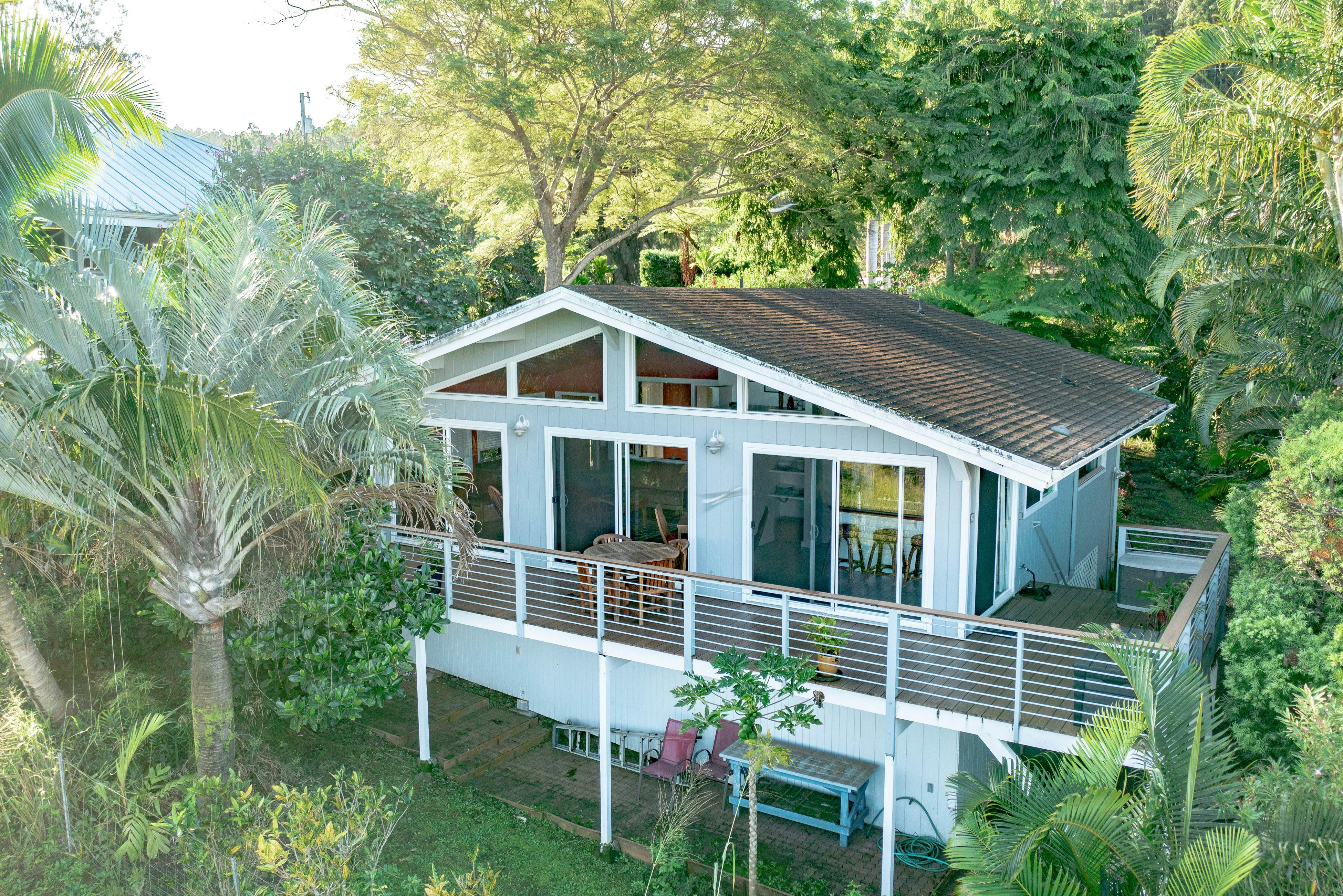 Waipio Glass House 2 BD Honokaa, HI Vacation Rental Vacasa