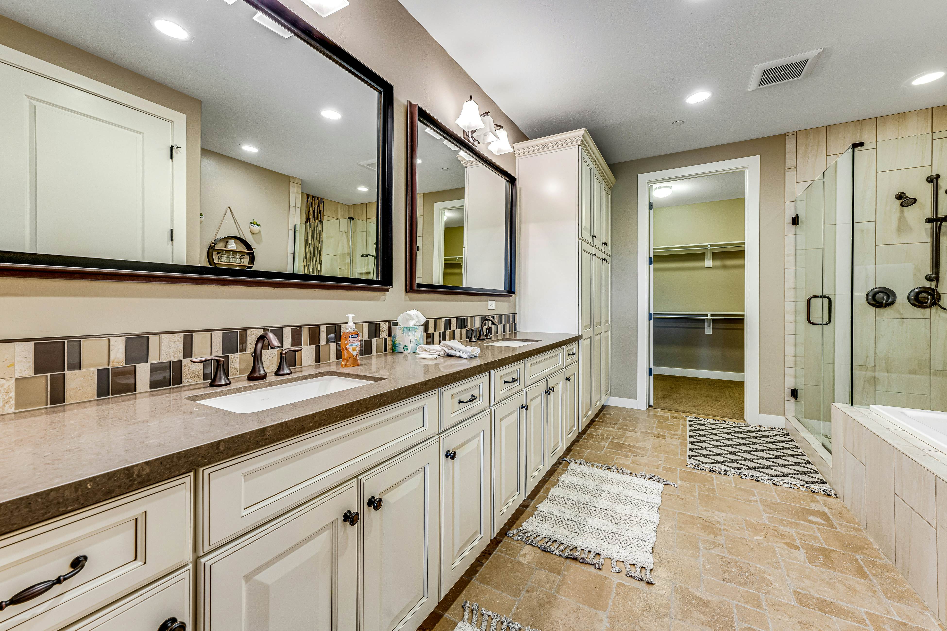 Easy Living on the Greens