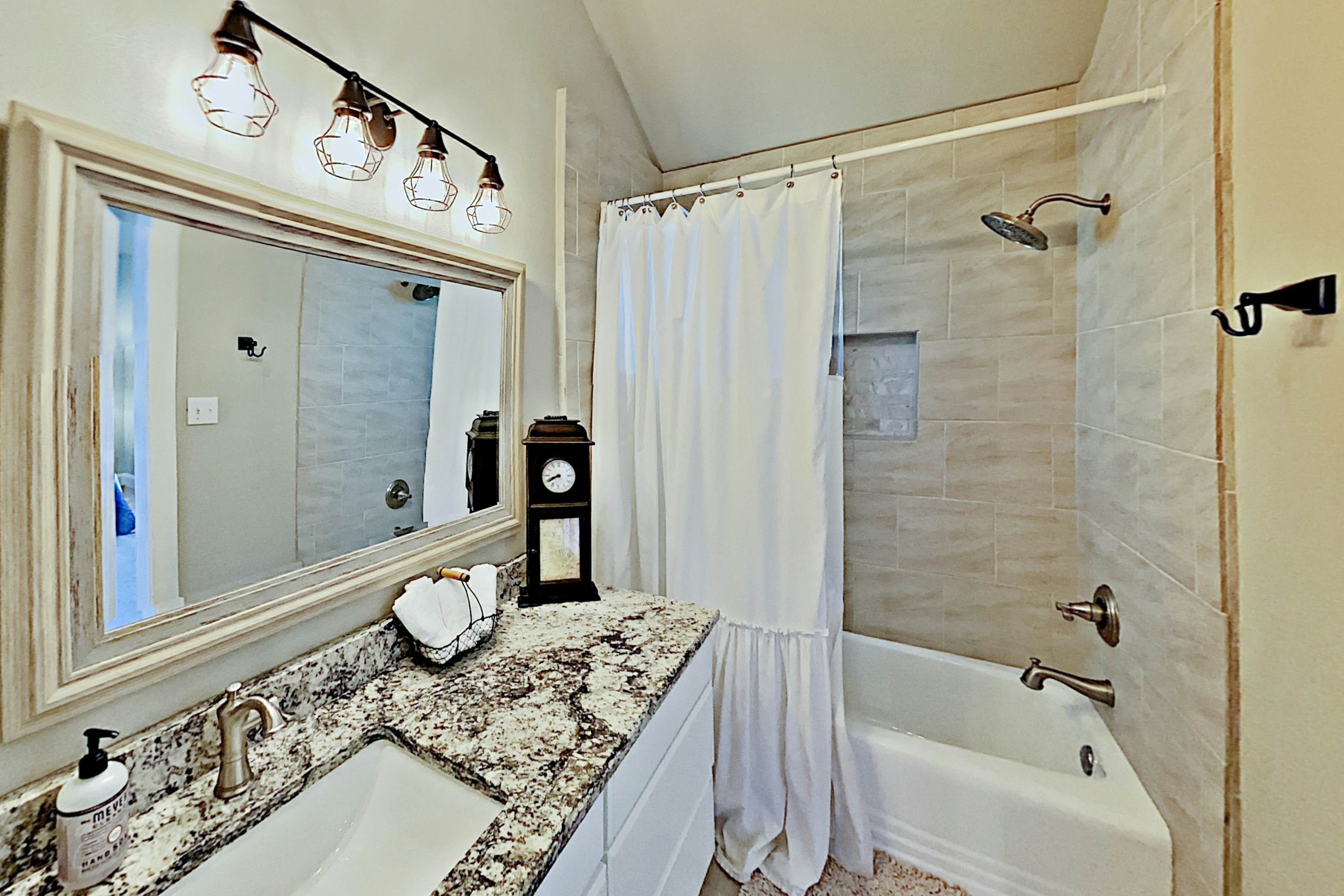 Opulent Waterfront 118B 4 BD TX Vacation Rental Vacasa
